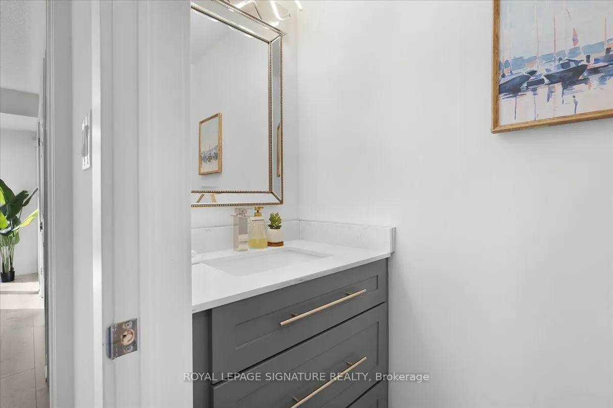 384 Limeridge Road E, #11