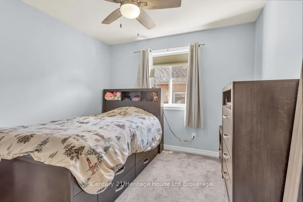 447 Alan Crescent