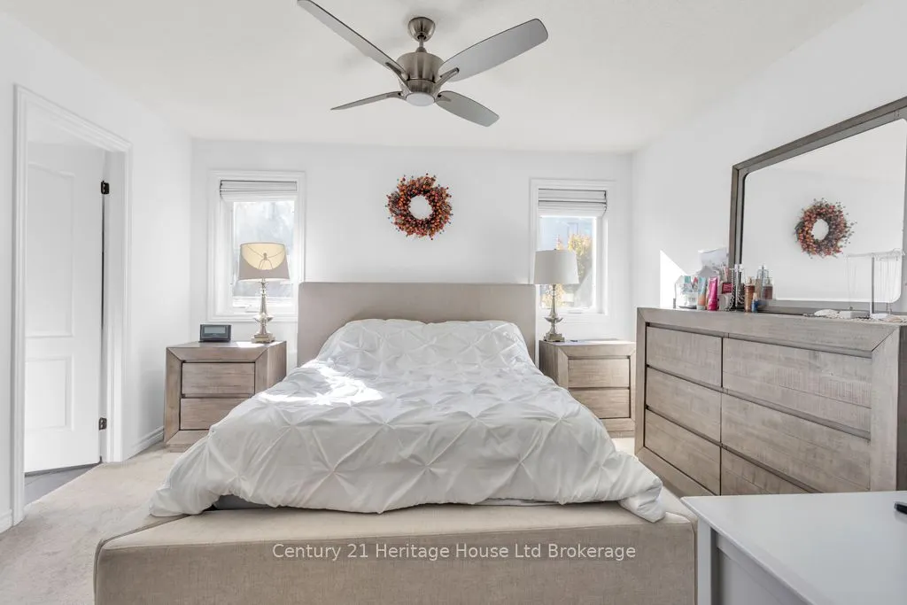 447 Alan Crescent