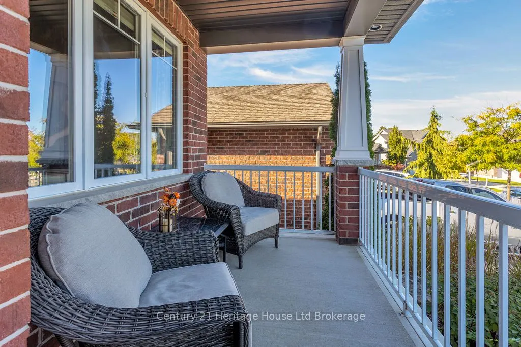 447 Alan Crescent