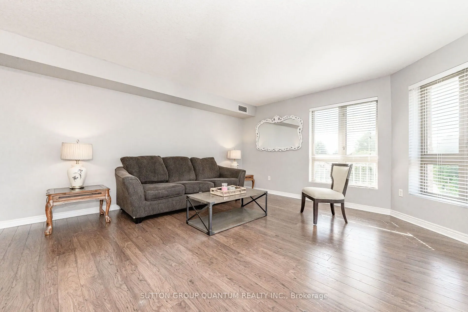 56 Kerman Avenue S, #313