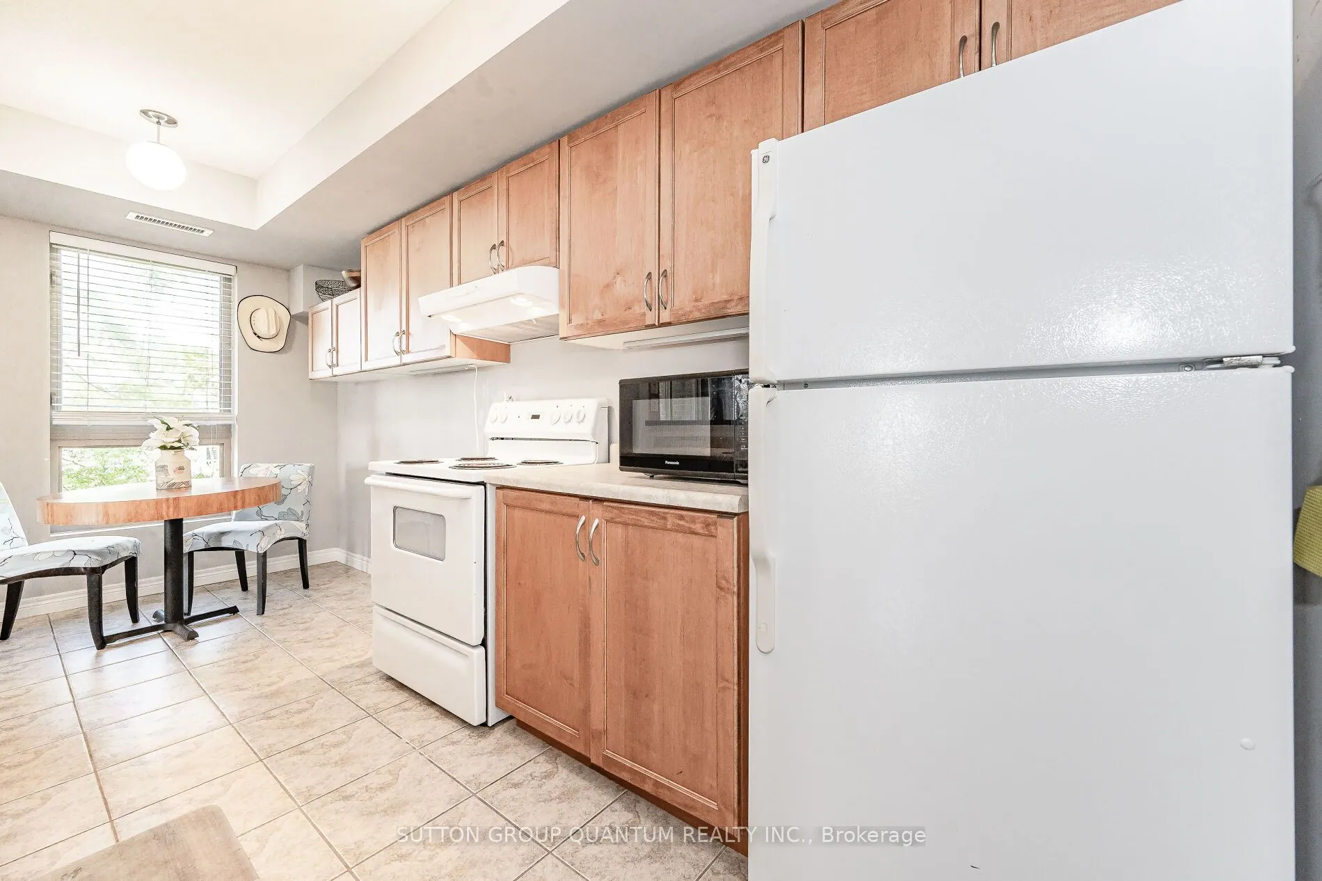 56 Kerman Avenue S, #313