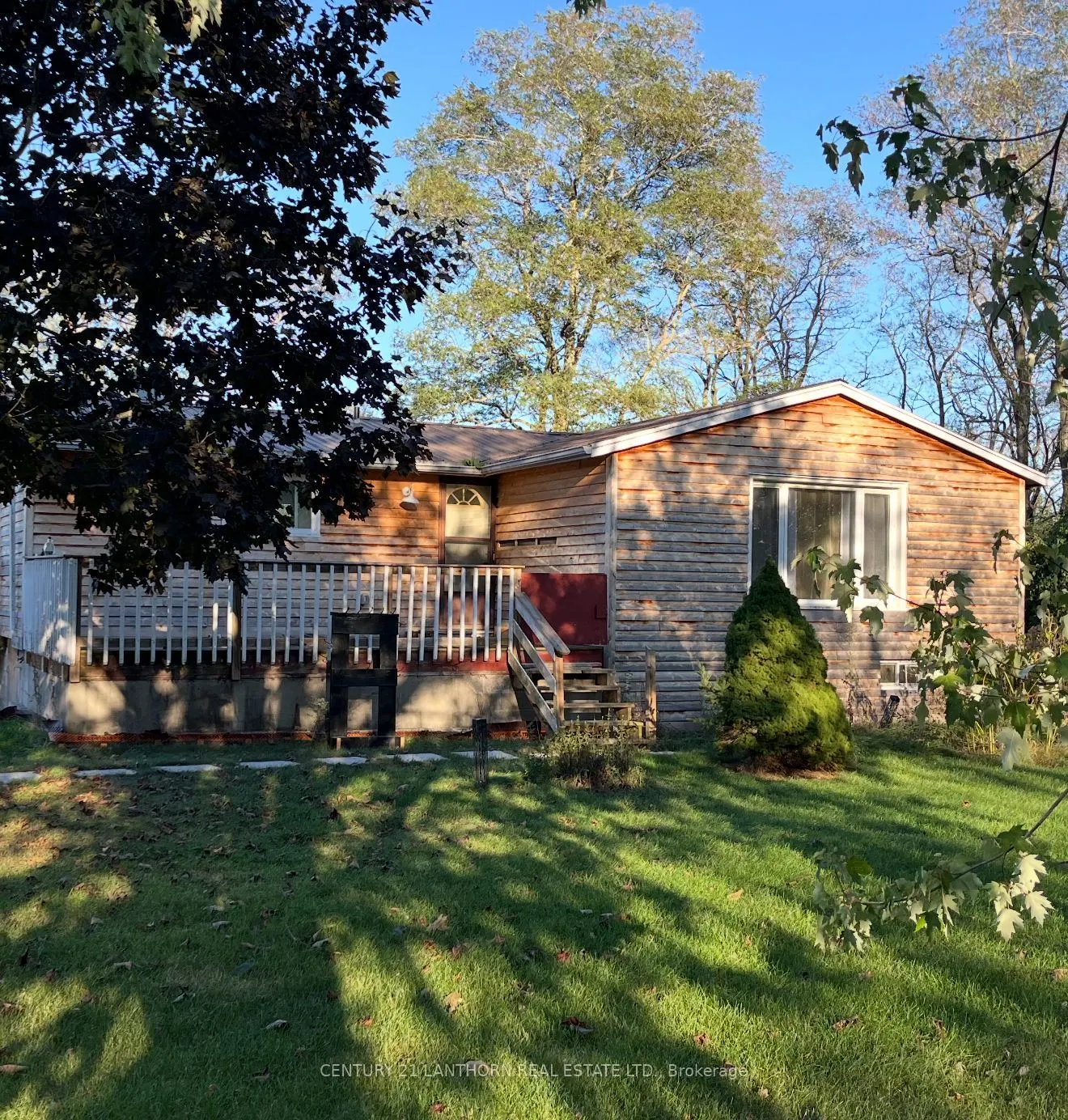210 Melville Road