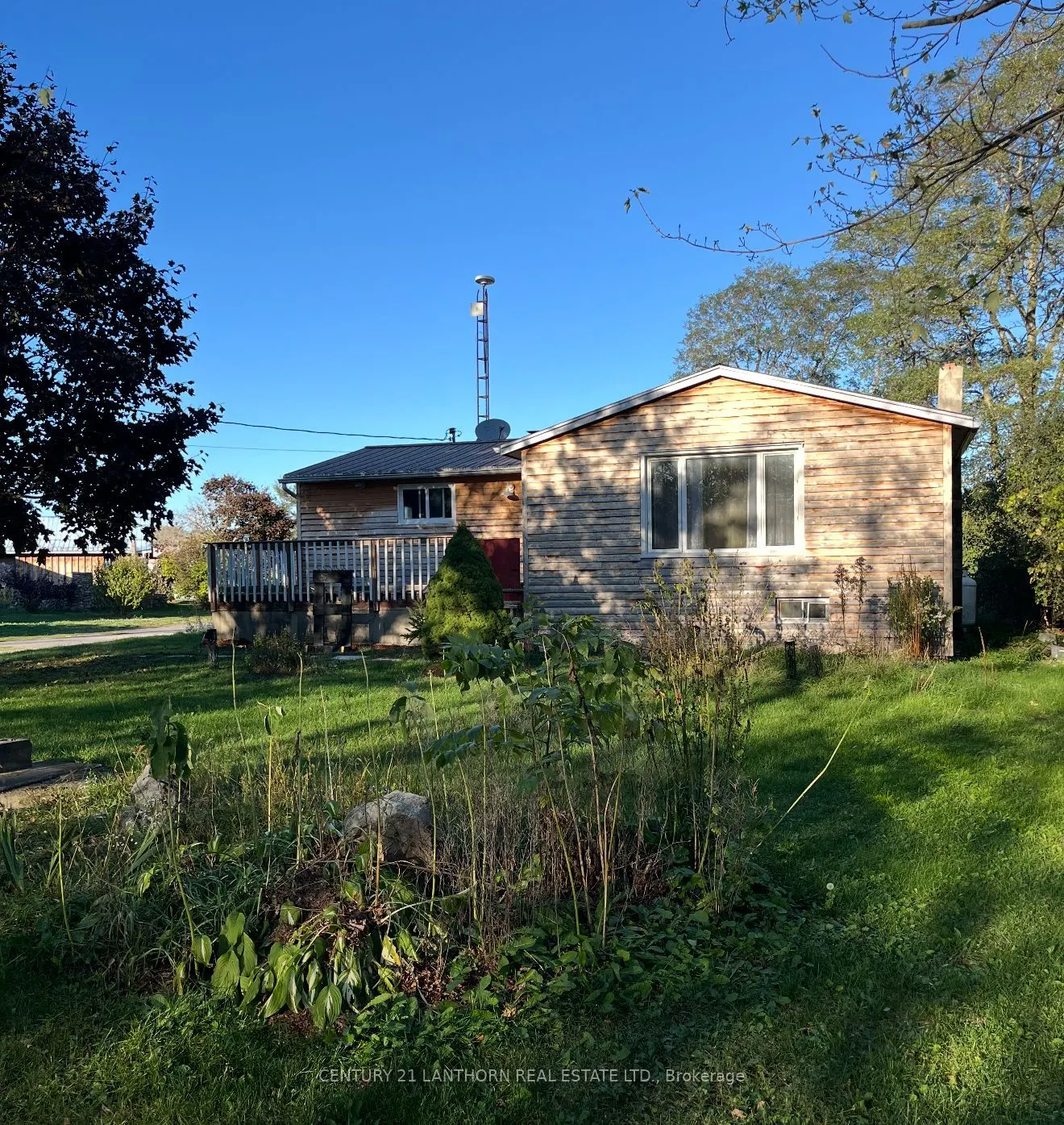210 Melville Road