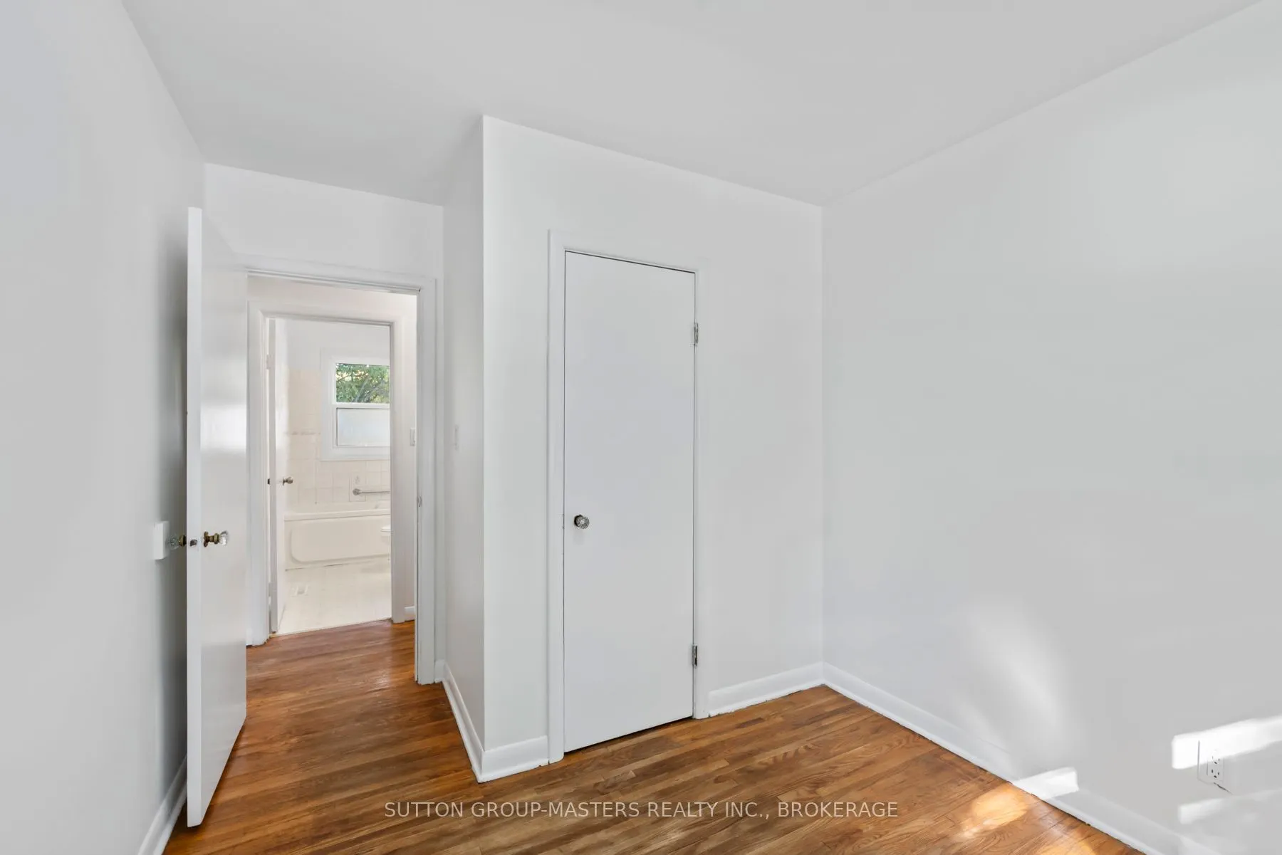 324 Yonge Street
