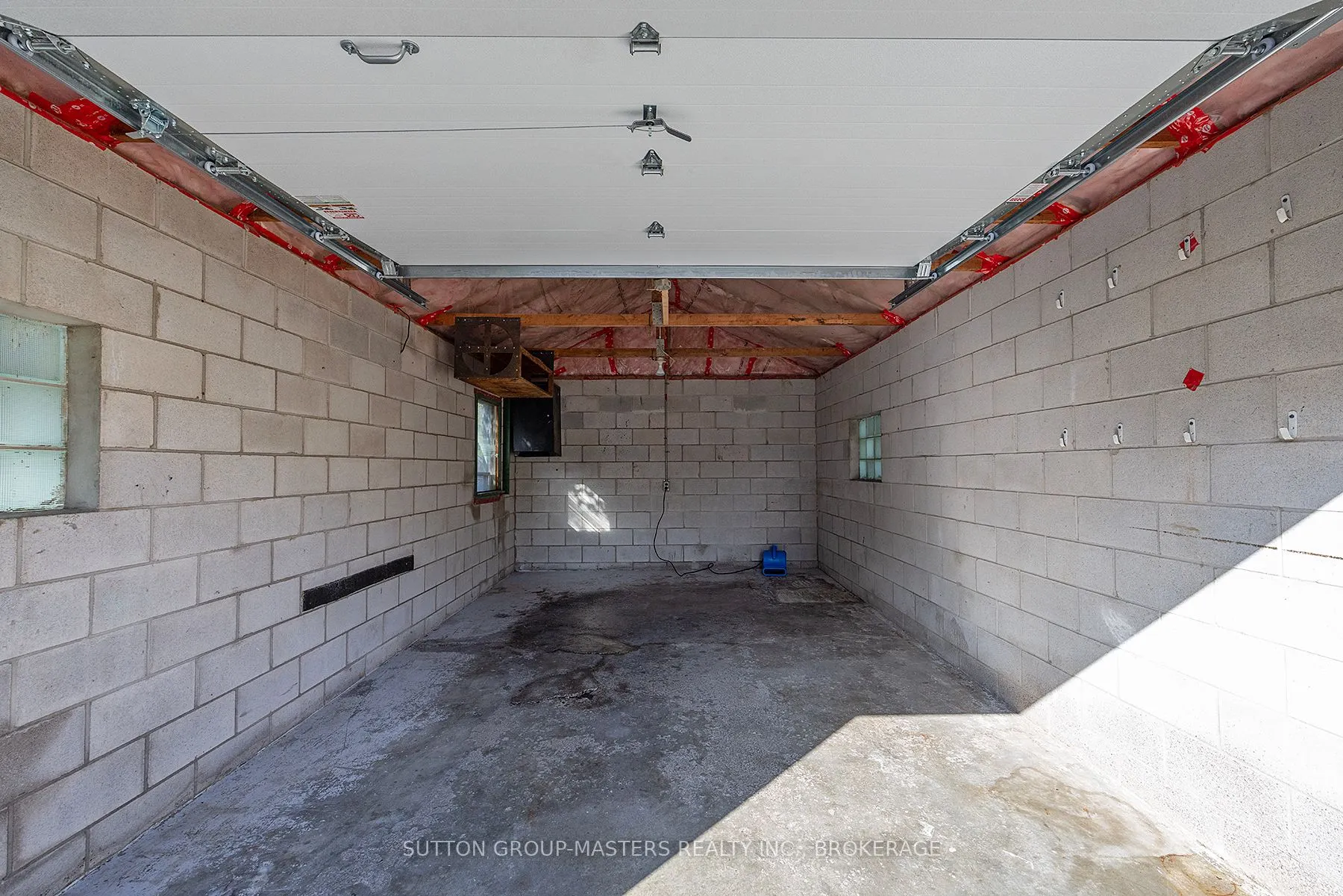 324 Yonge Street