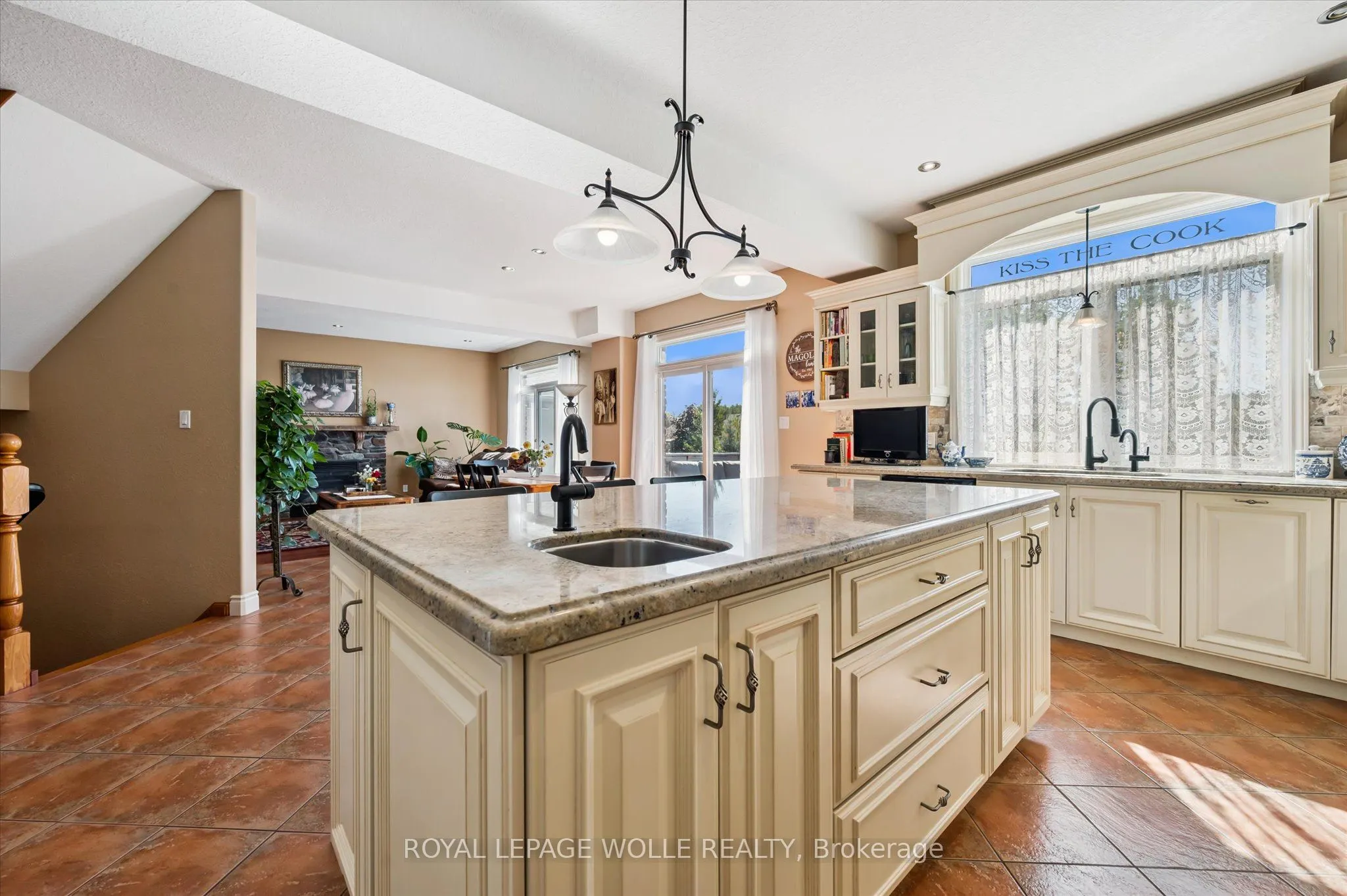 702 Springwater Place