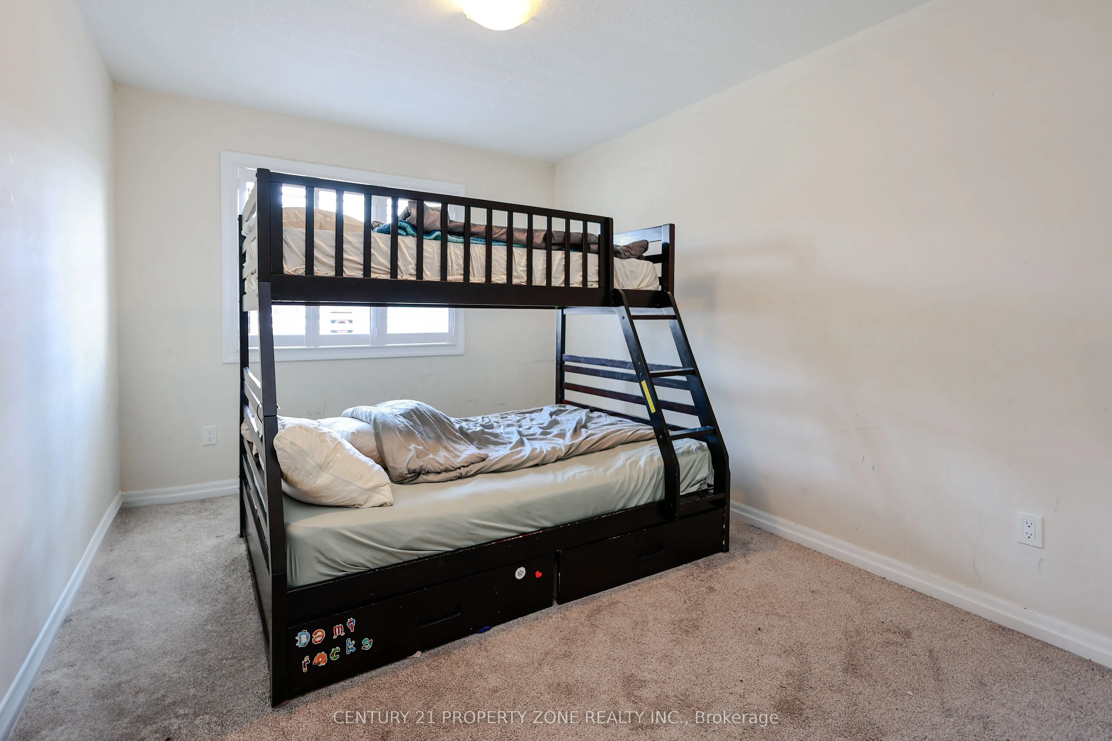 811 Sarnia Road, #62