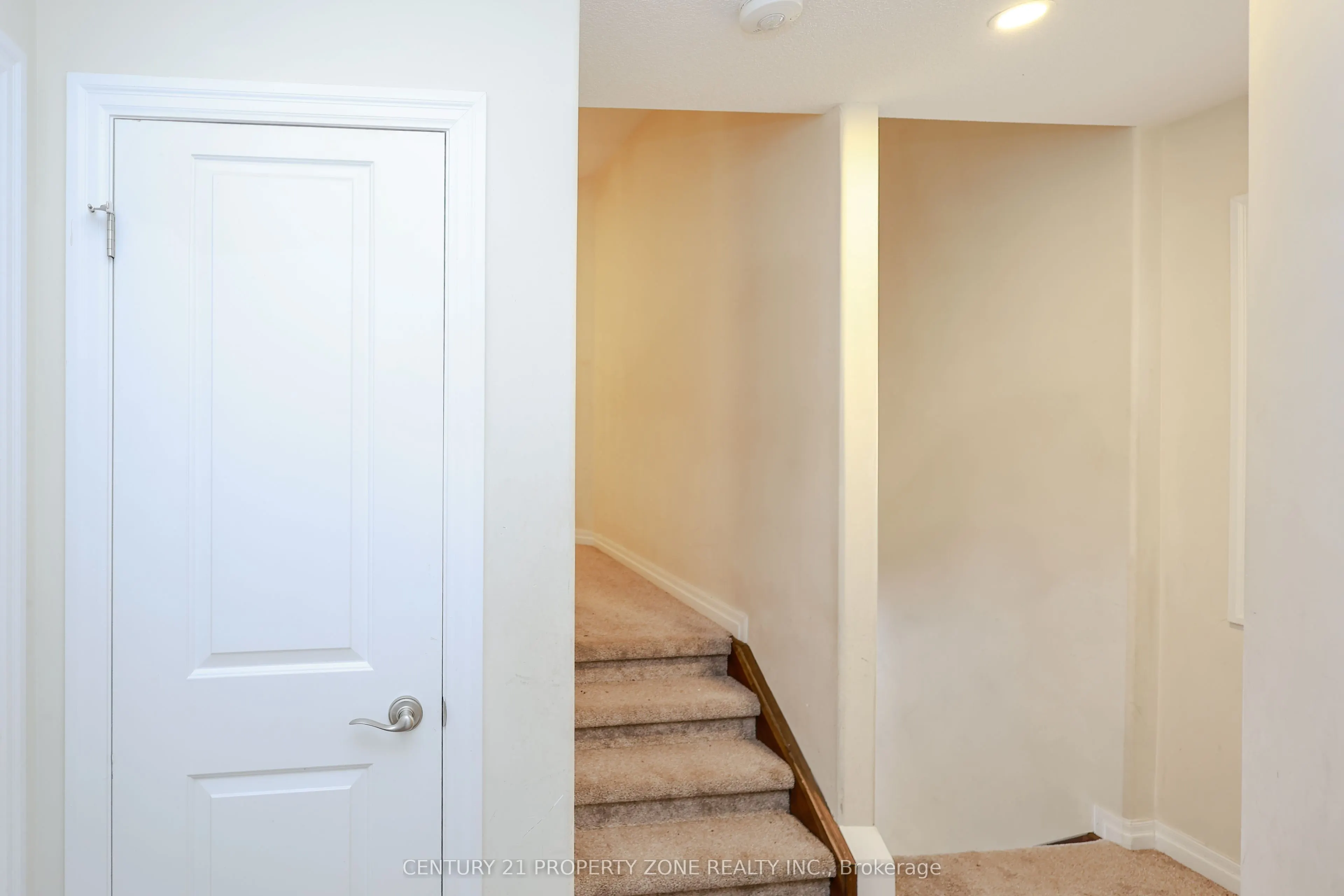 811 Sarnia Road, #62