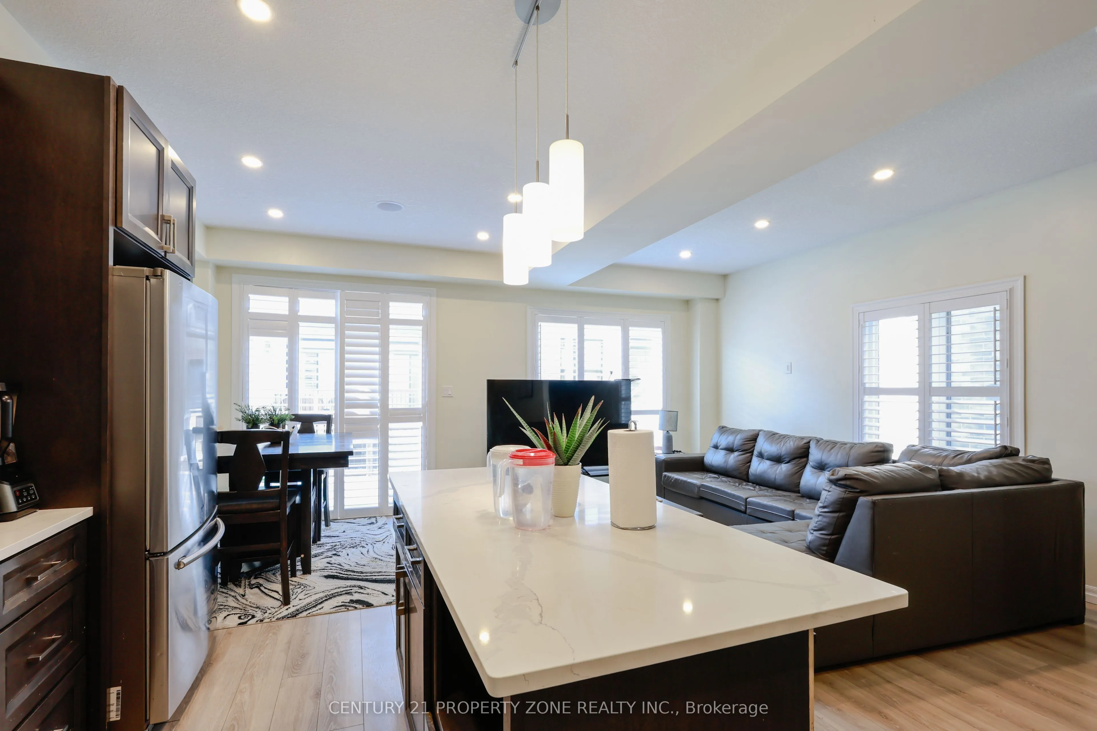 811 Sarnia Road, #62