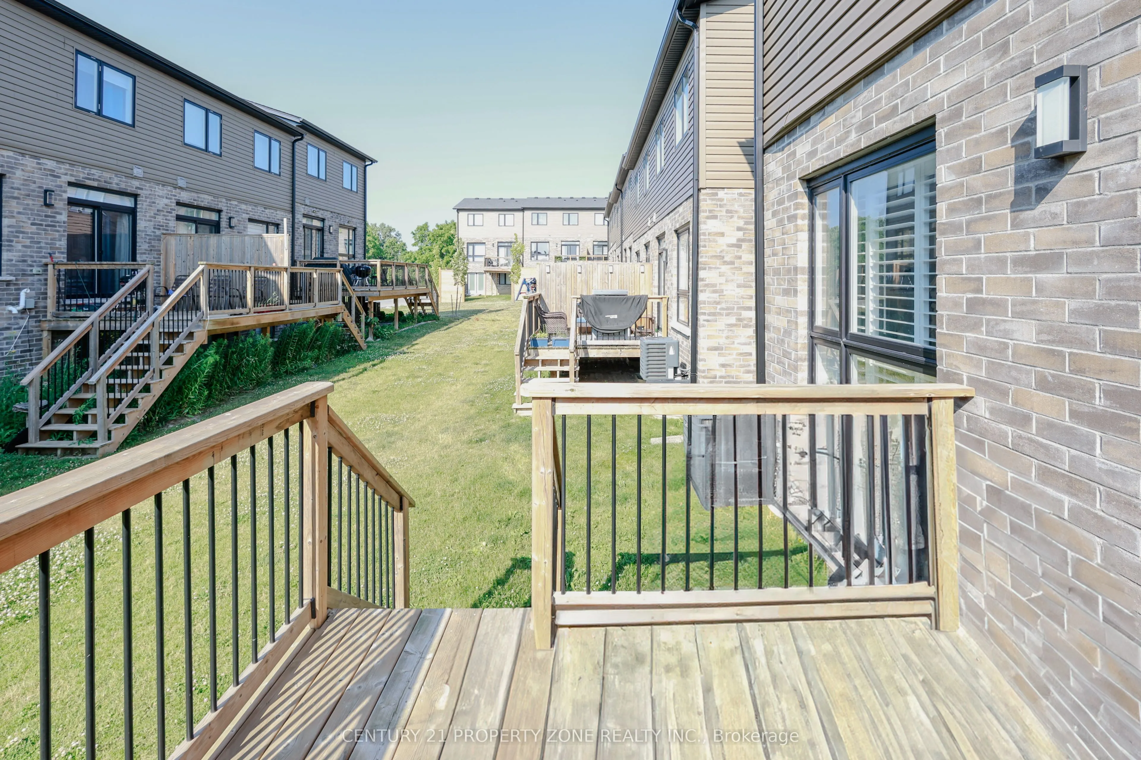 811 Sarnia Road, #62
