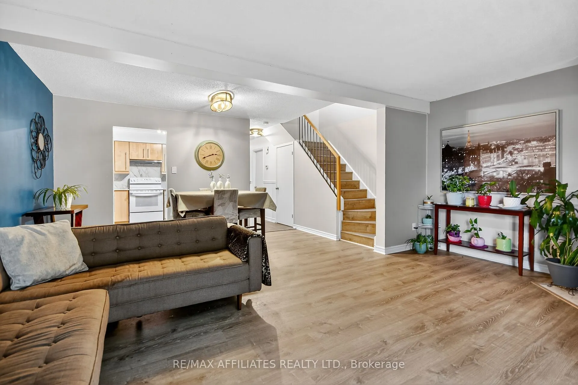73 Clarkson Crescent, #17