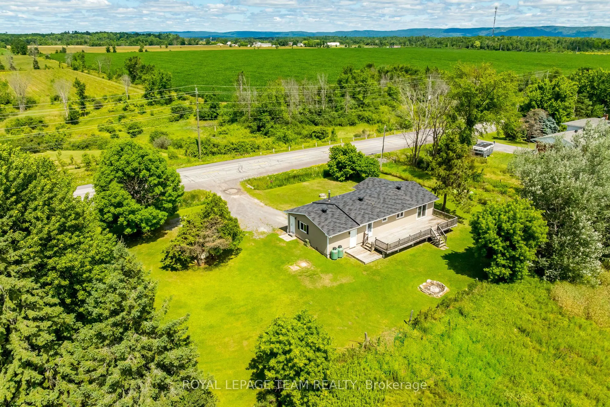 1234 Kinburn Side Road