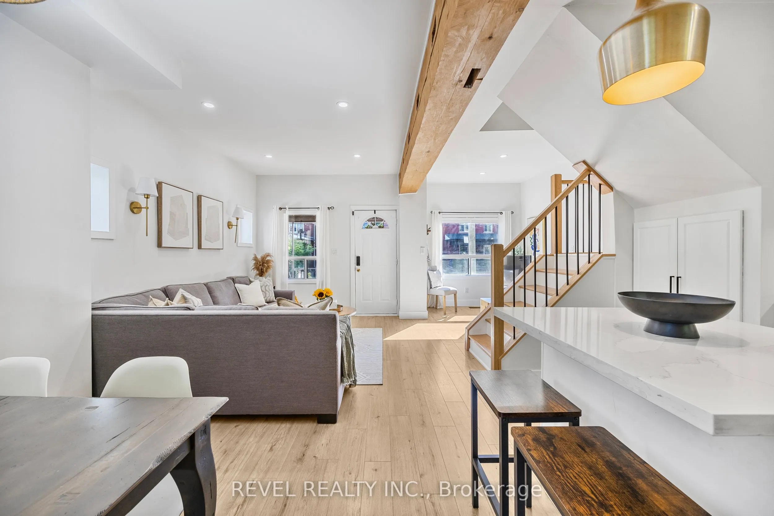 289 Cumberland Avenue