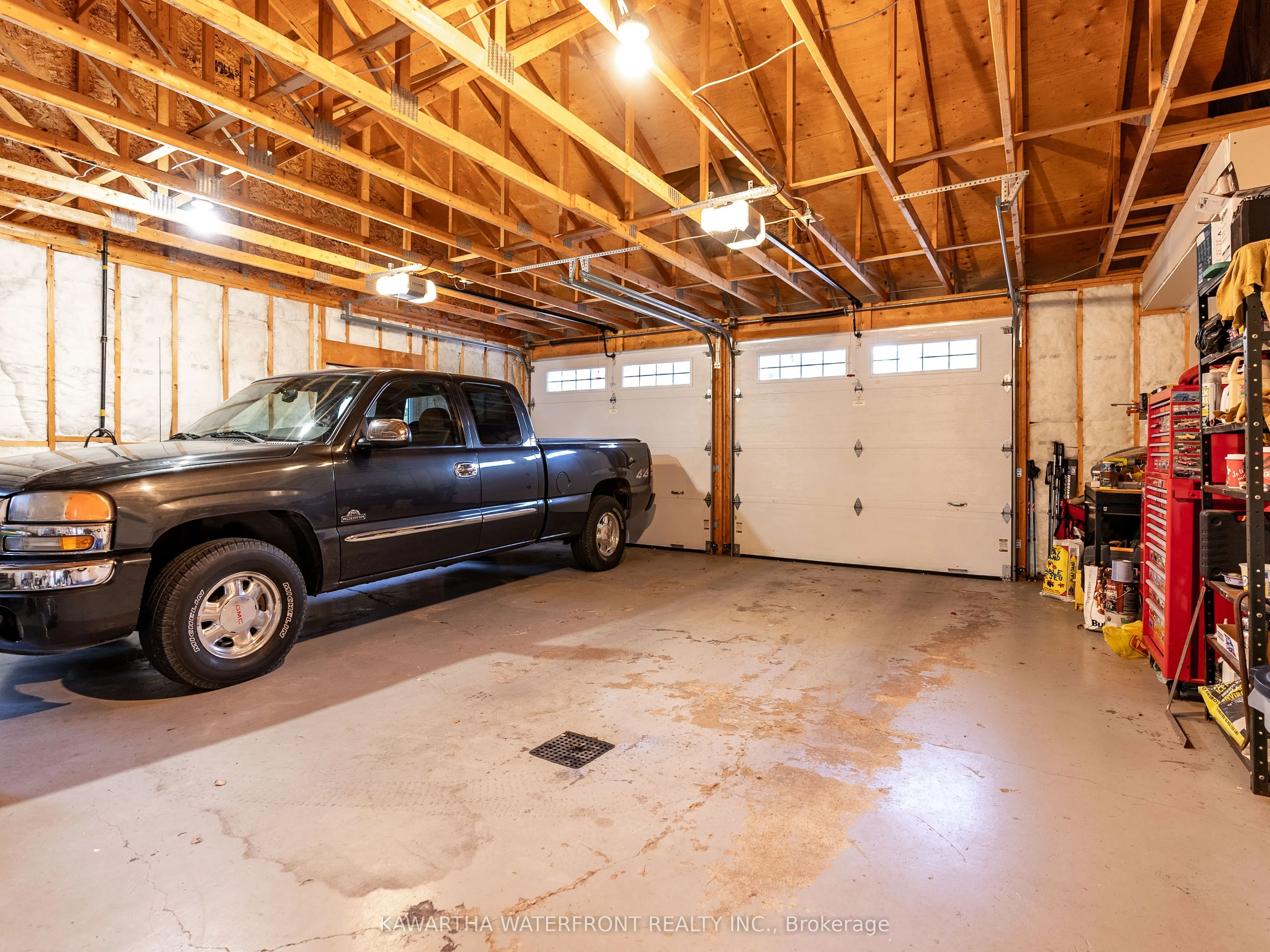 33 Northline Road