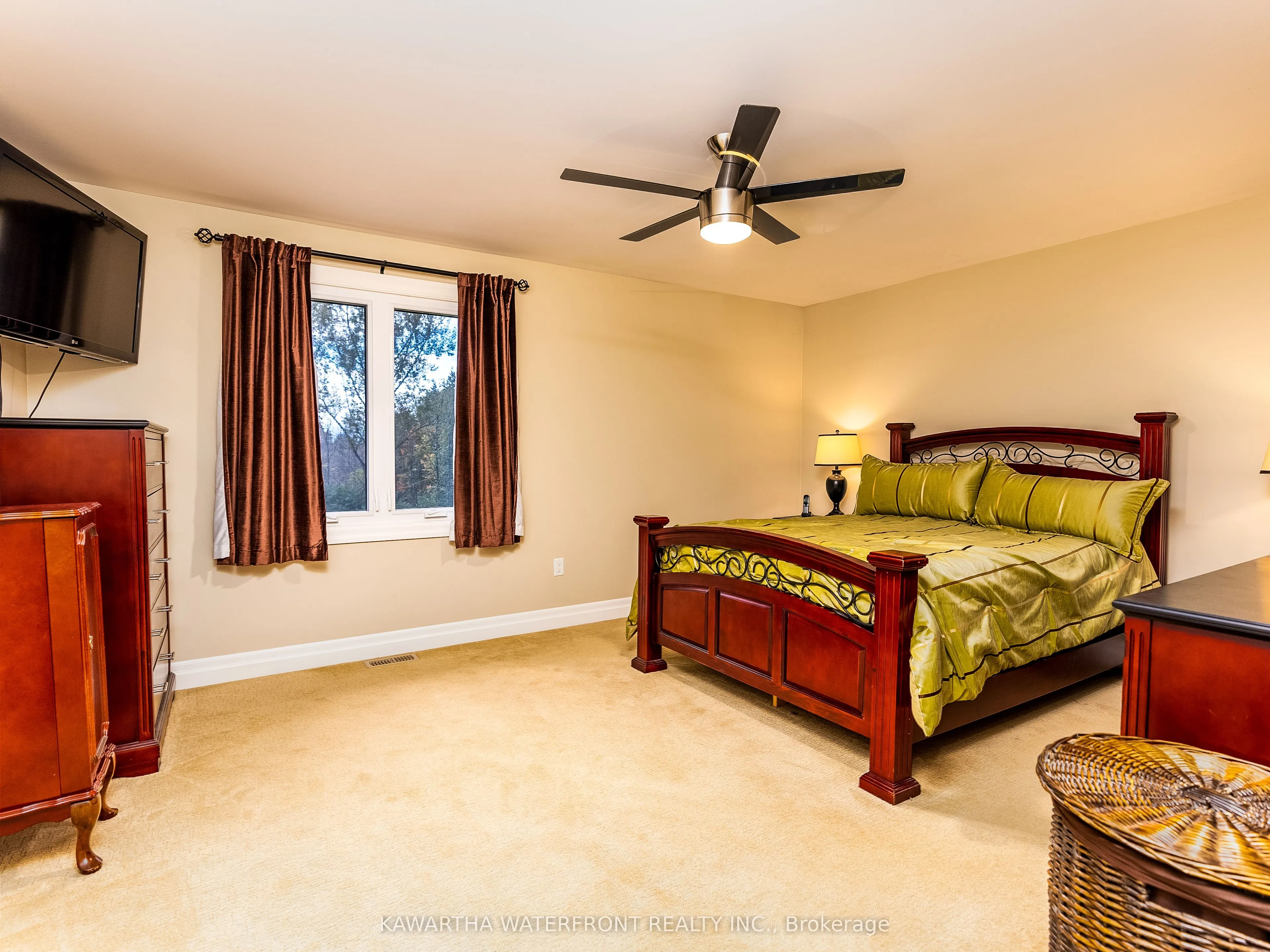 33 Northline Road