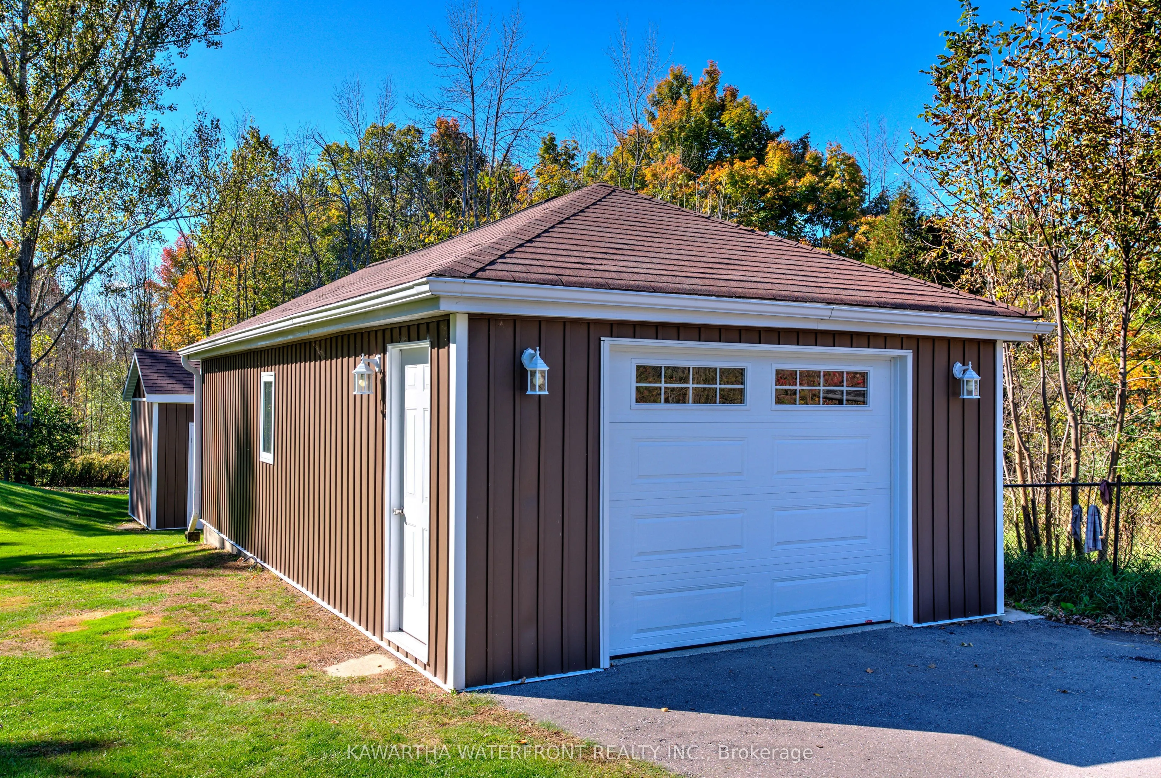 33 Northline Road