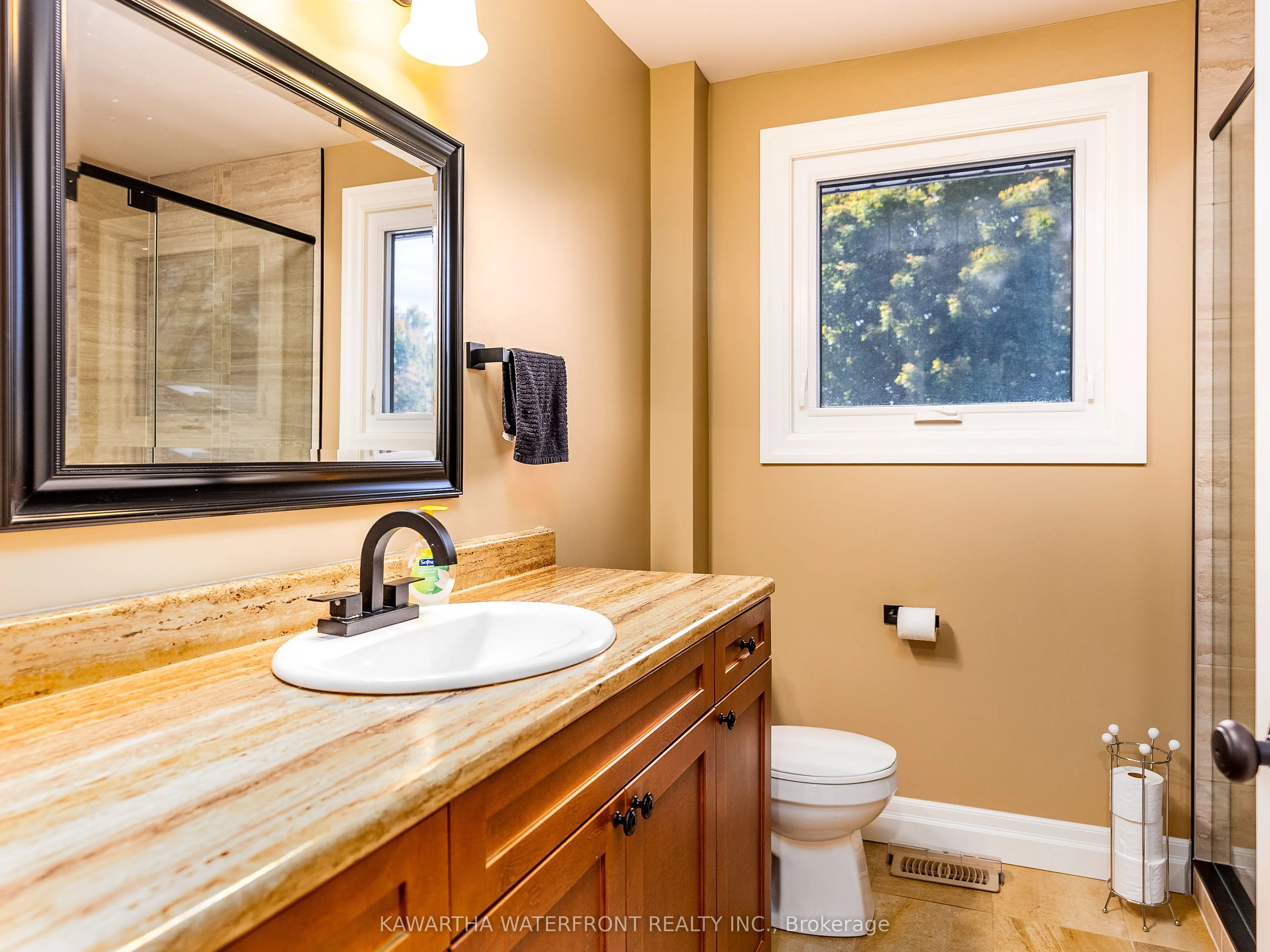 33 Northline Road