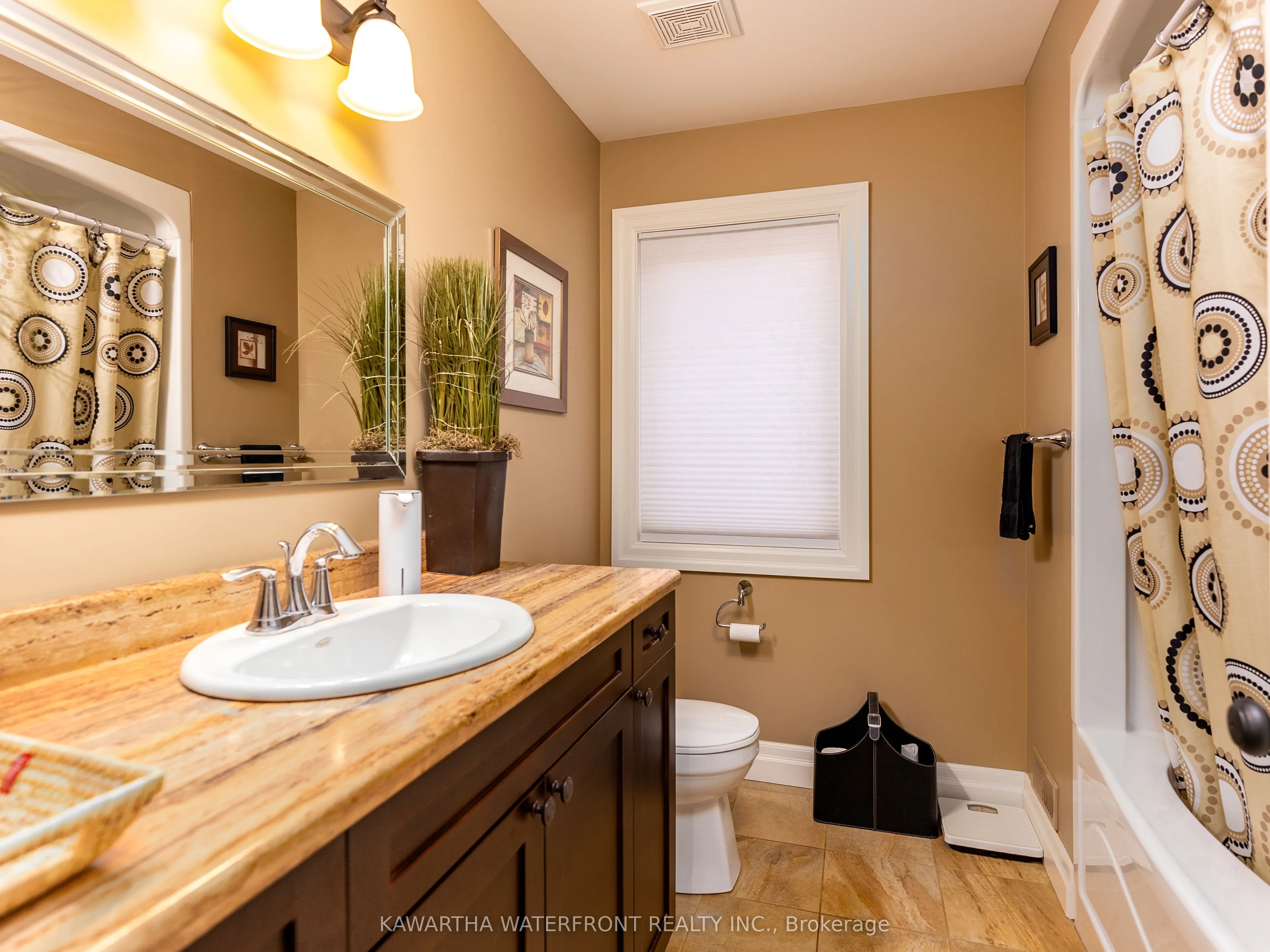 33 Northline Road