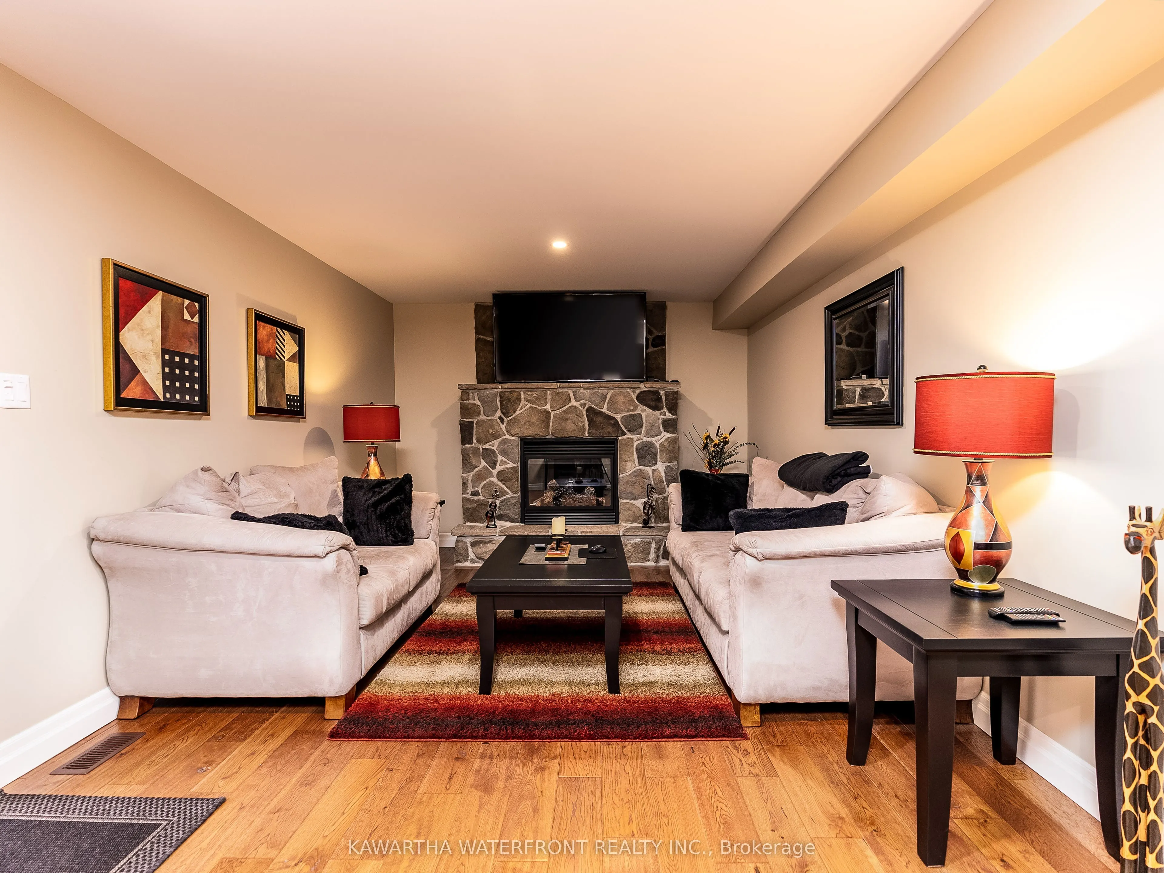 33 Northline Road