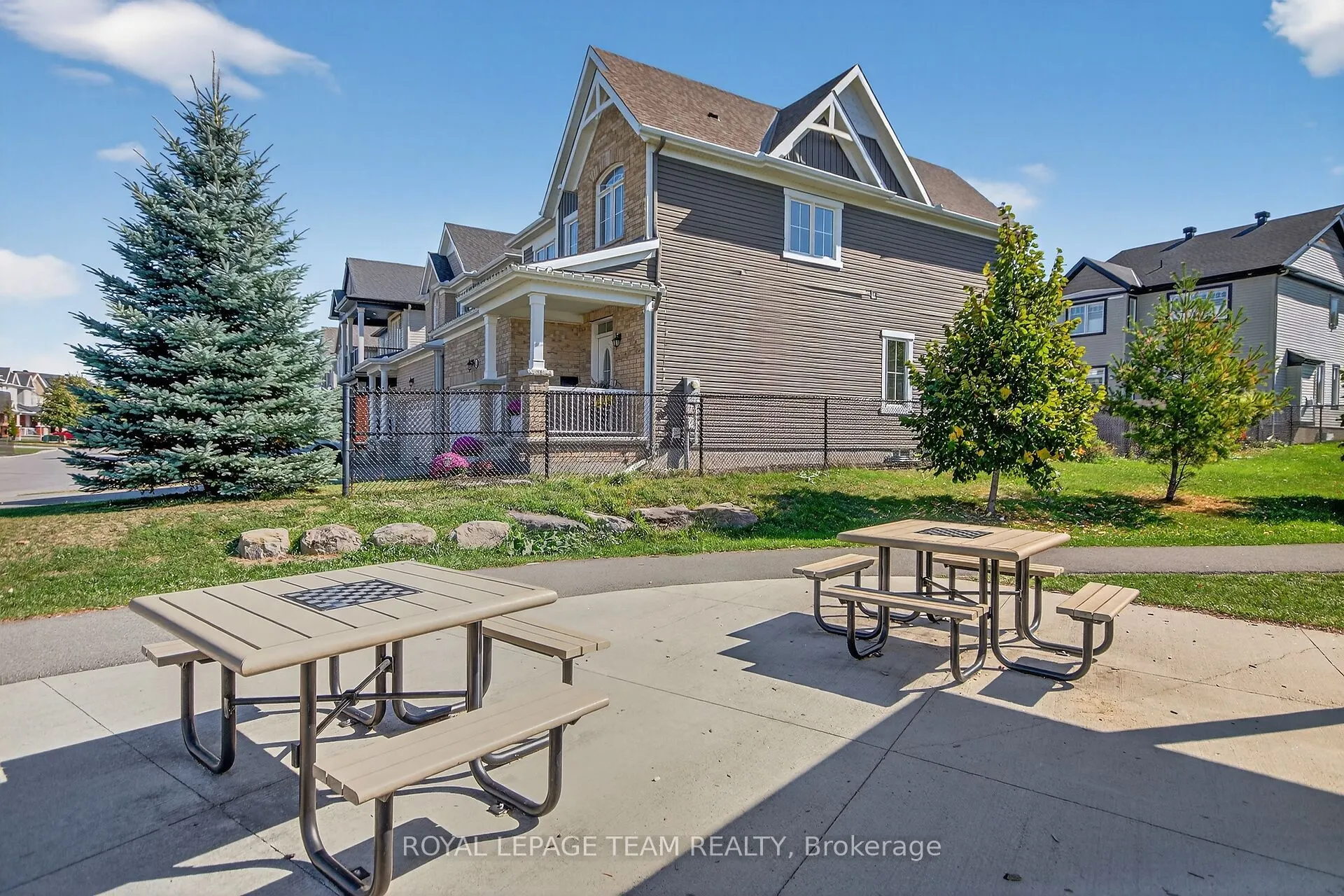 939 Whimbrel Way