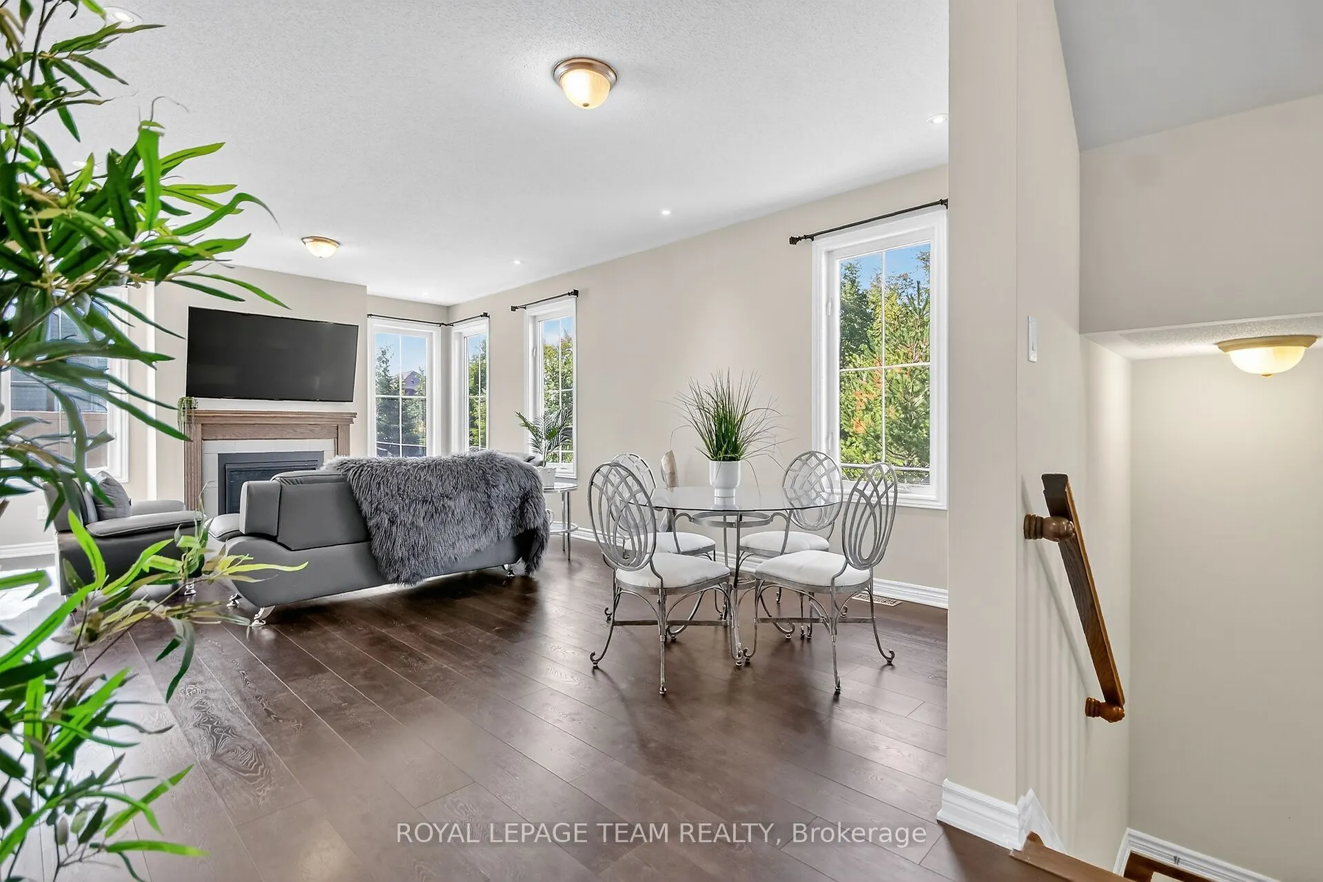 939 Whimbrel Way