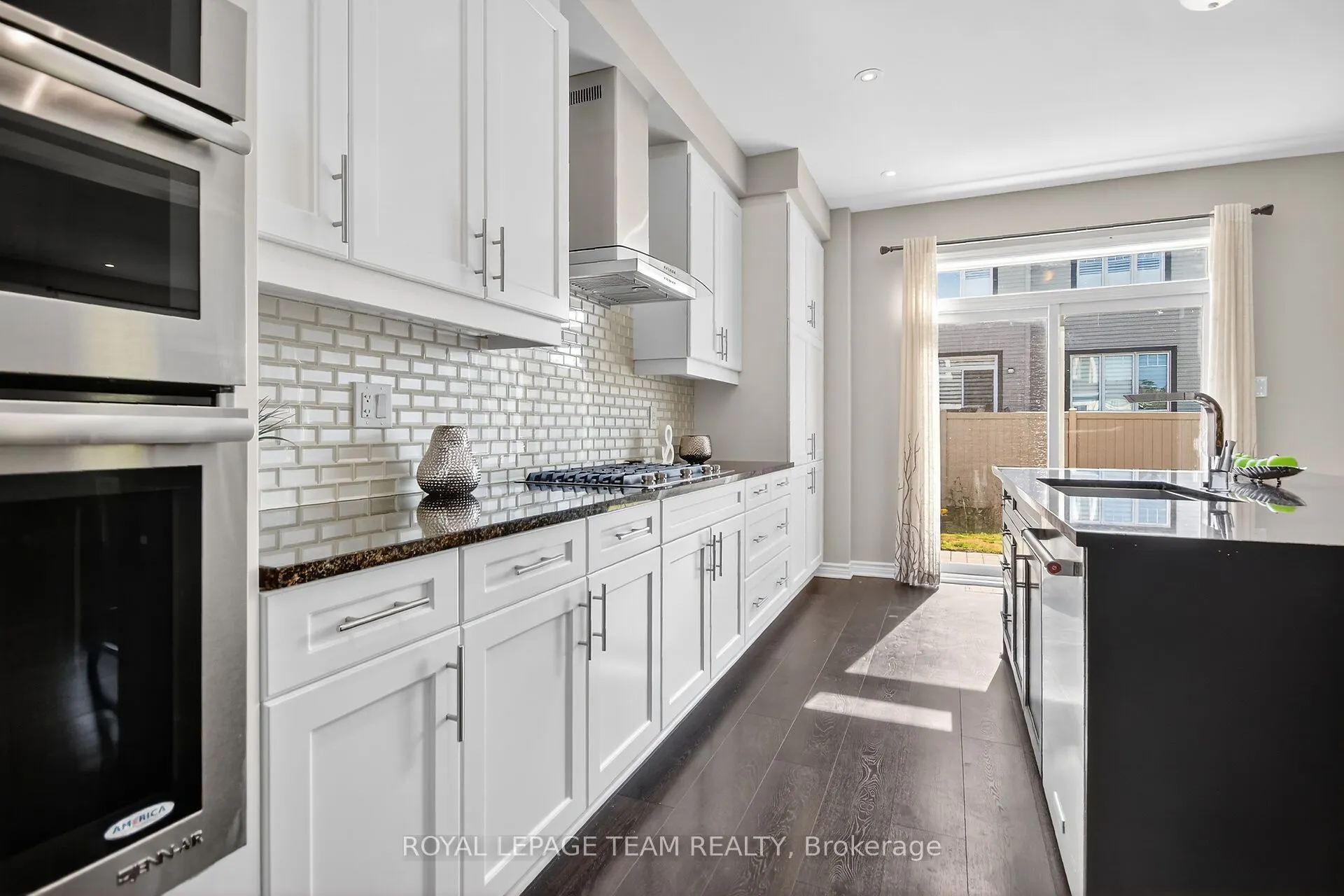 939 Whimbrel Way