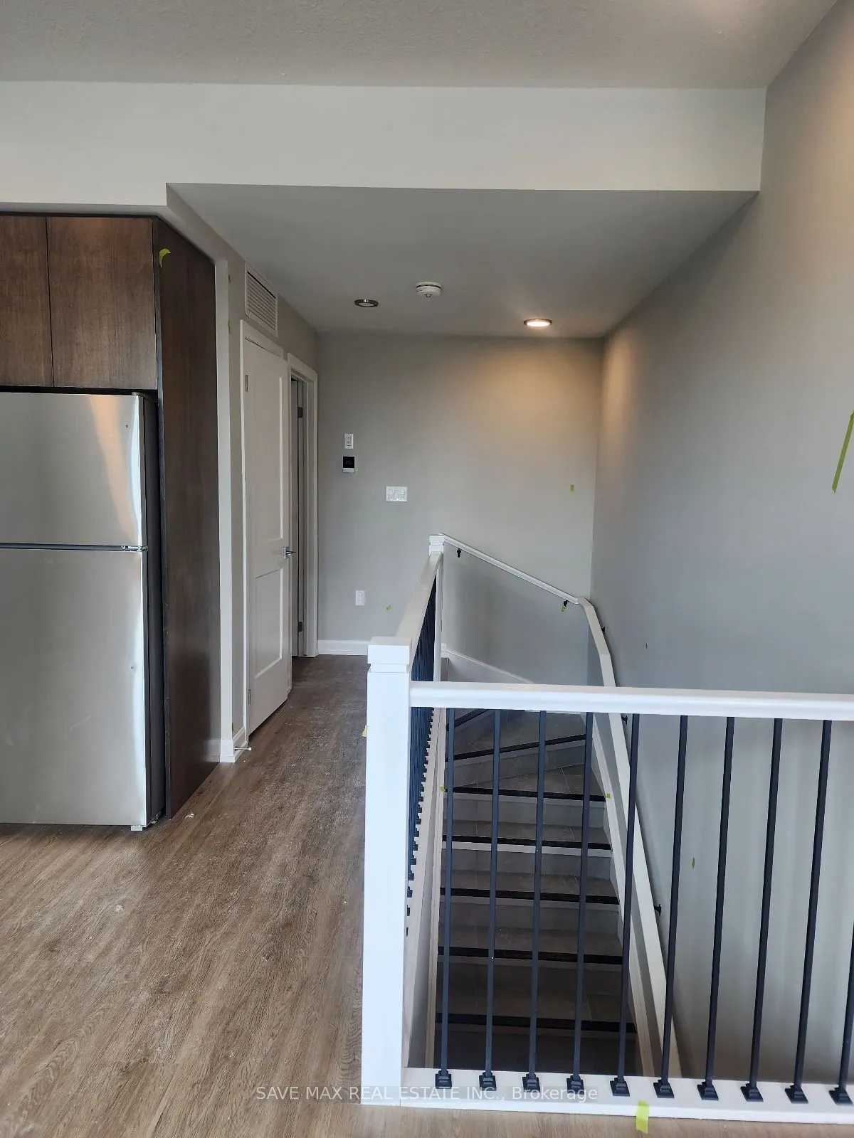 708 Woolwich Street, #311