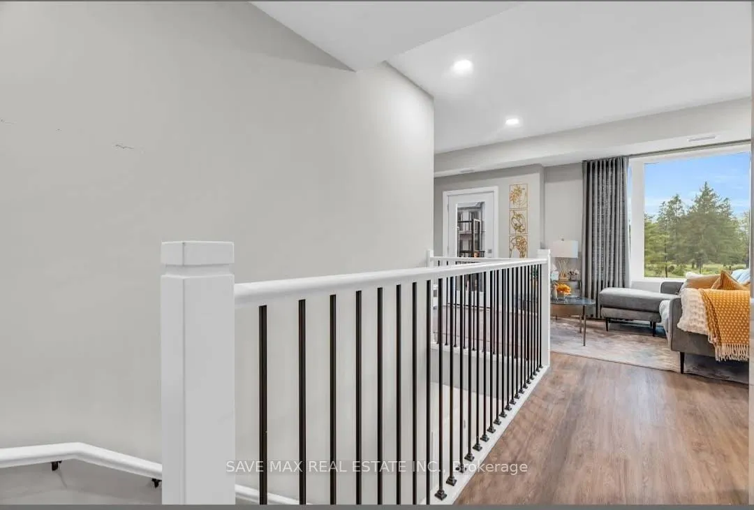 708 Woolwich Street, #311