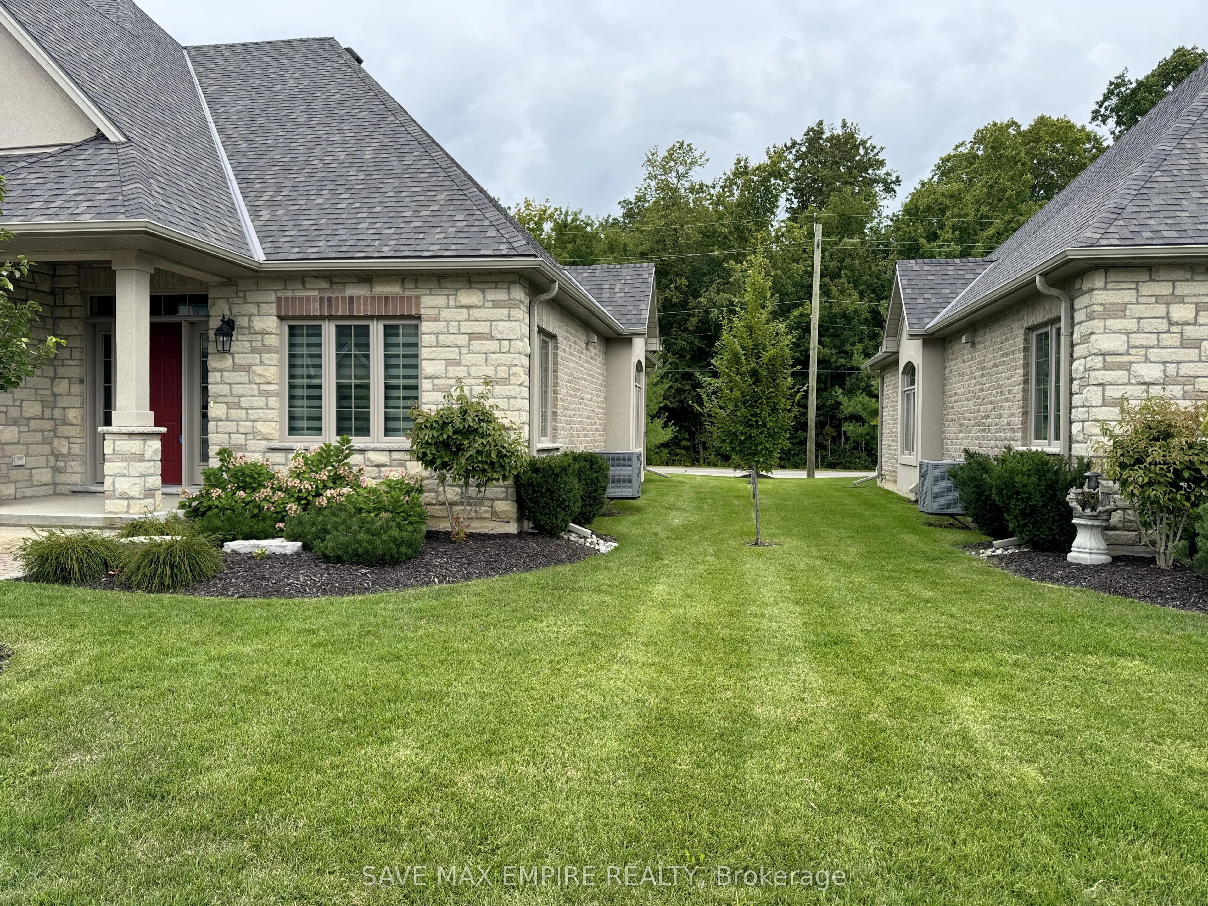 5 Wood Haven Drive, #403