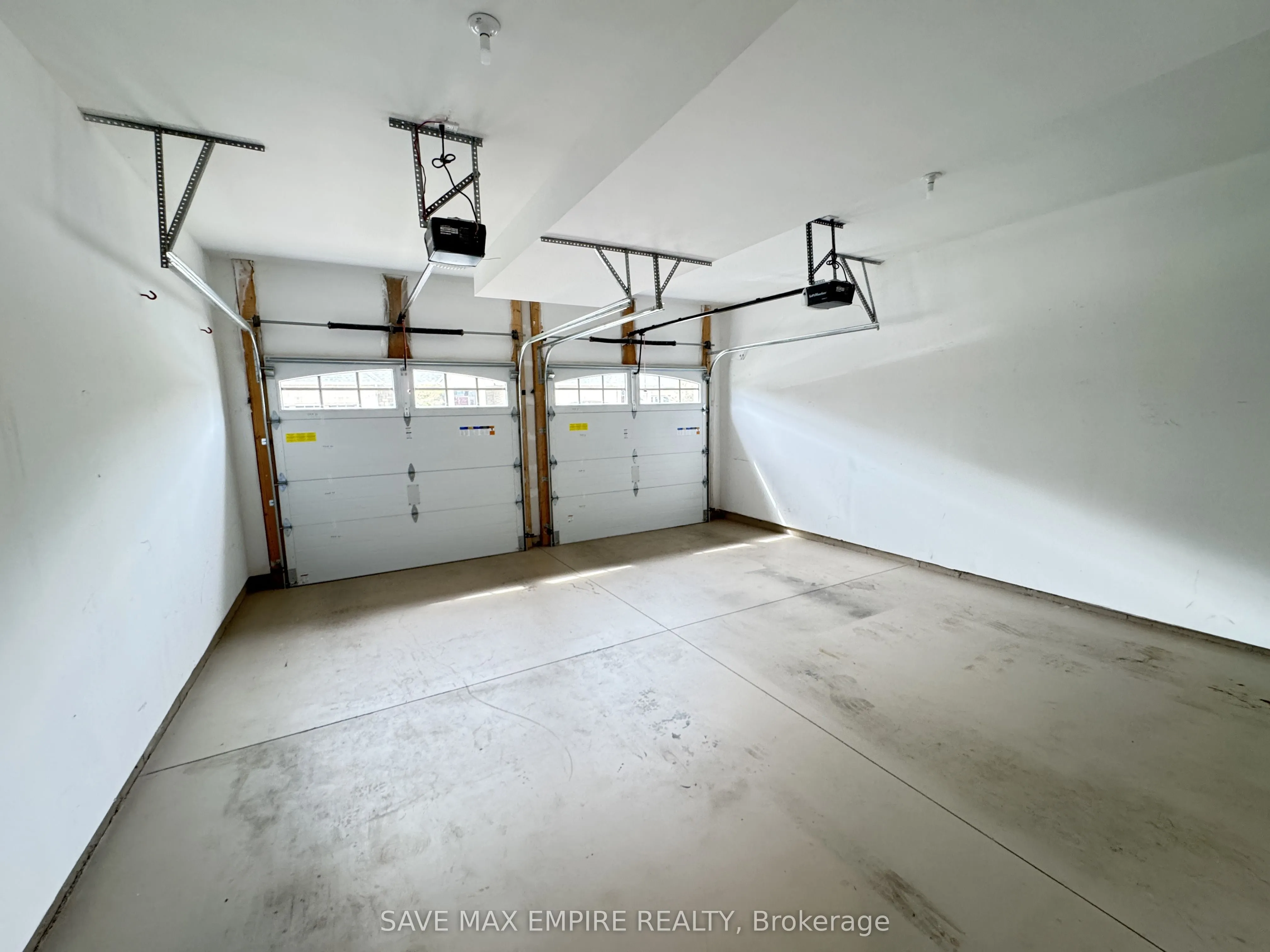 5 Wood Haven Drive, #403