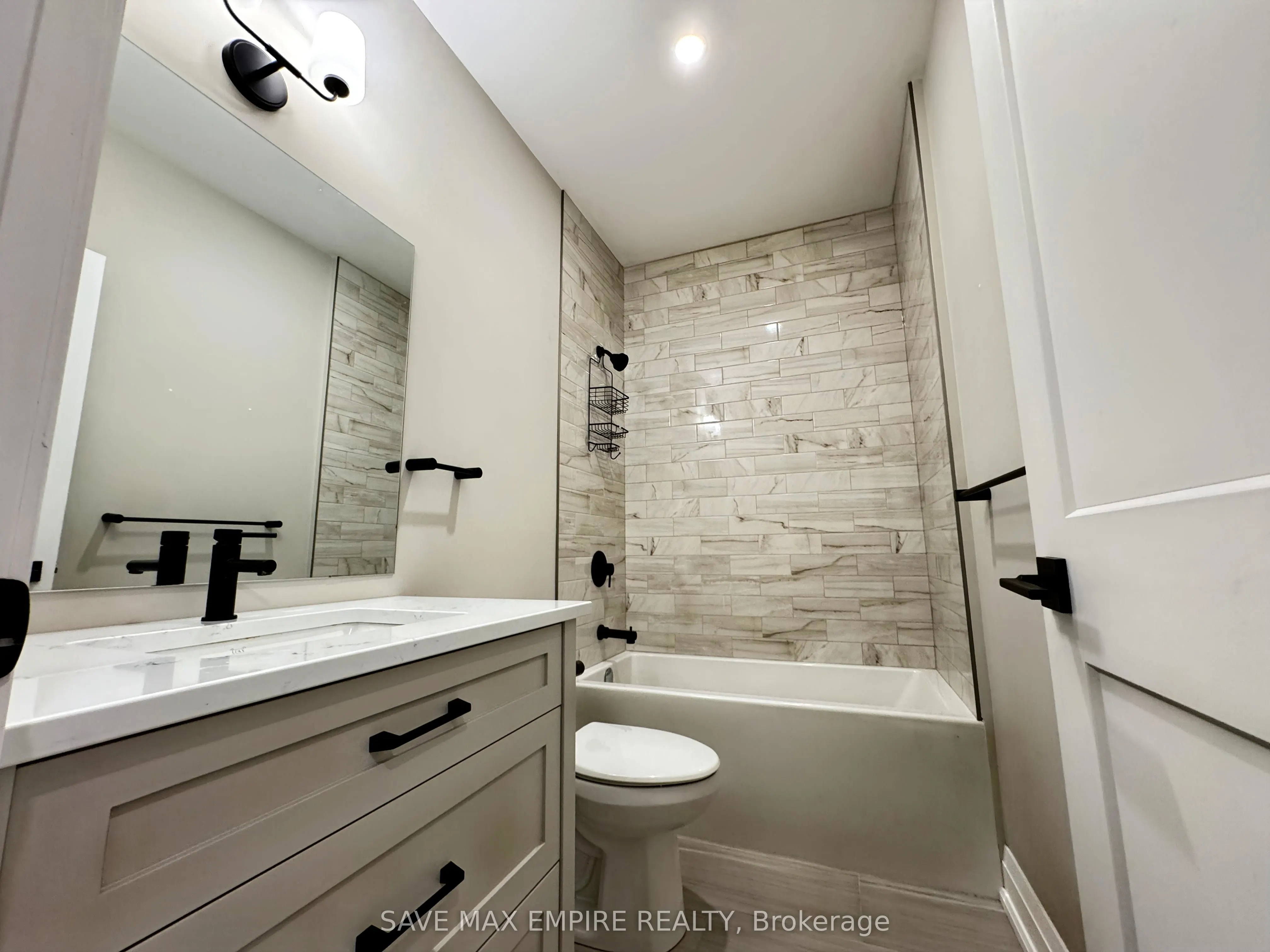 5 Wood Haven Drive, #403