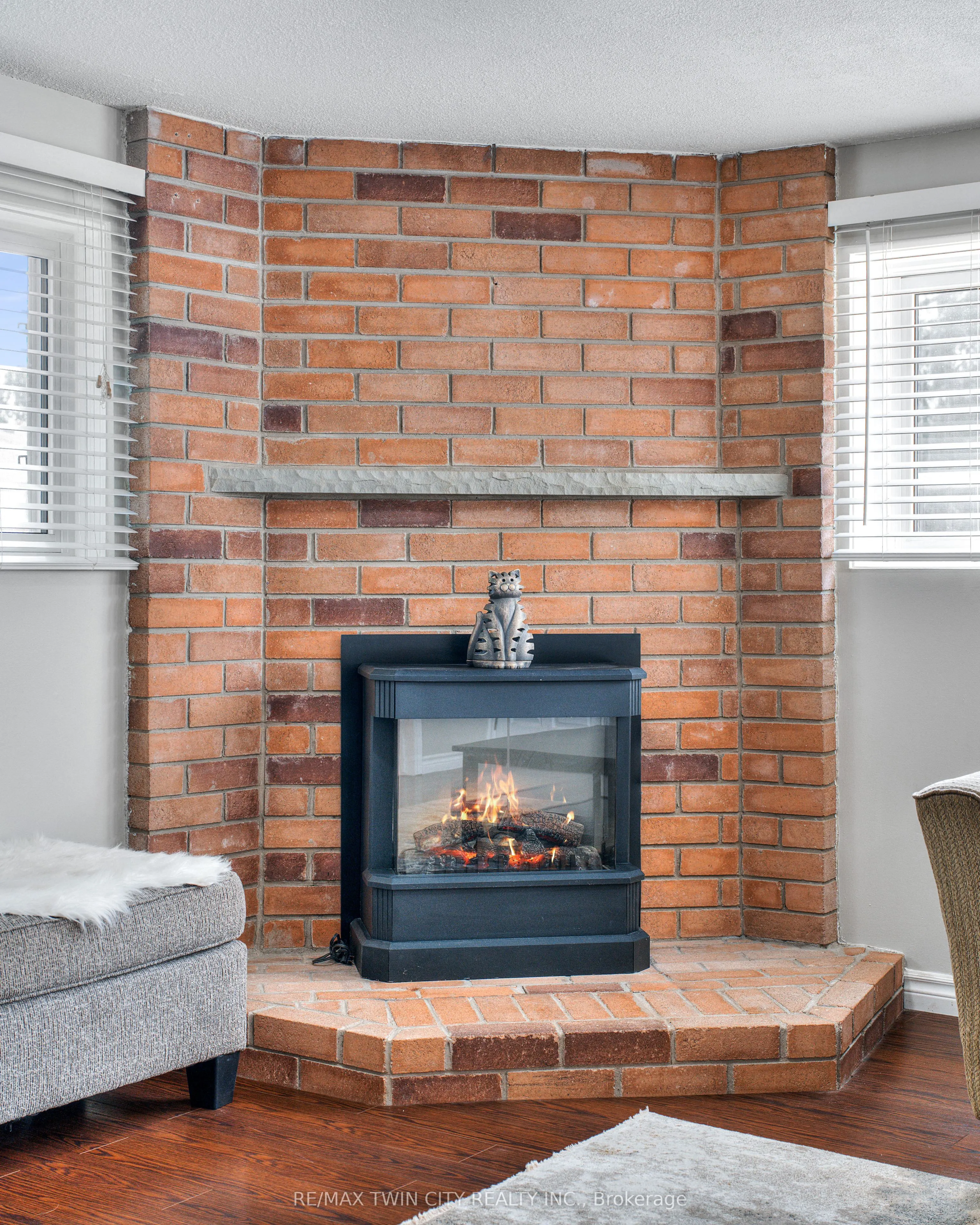 27 Wheatfield Crescent