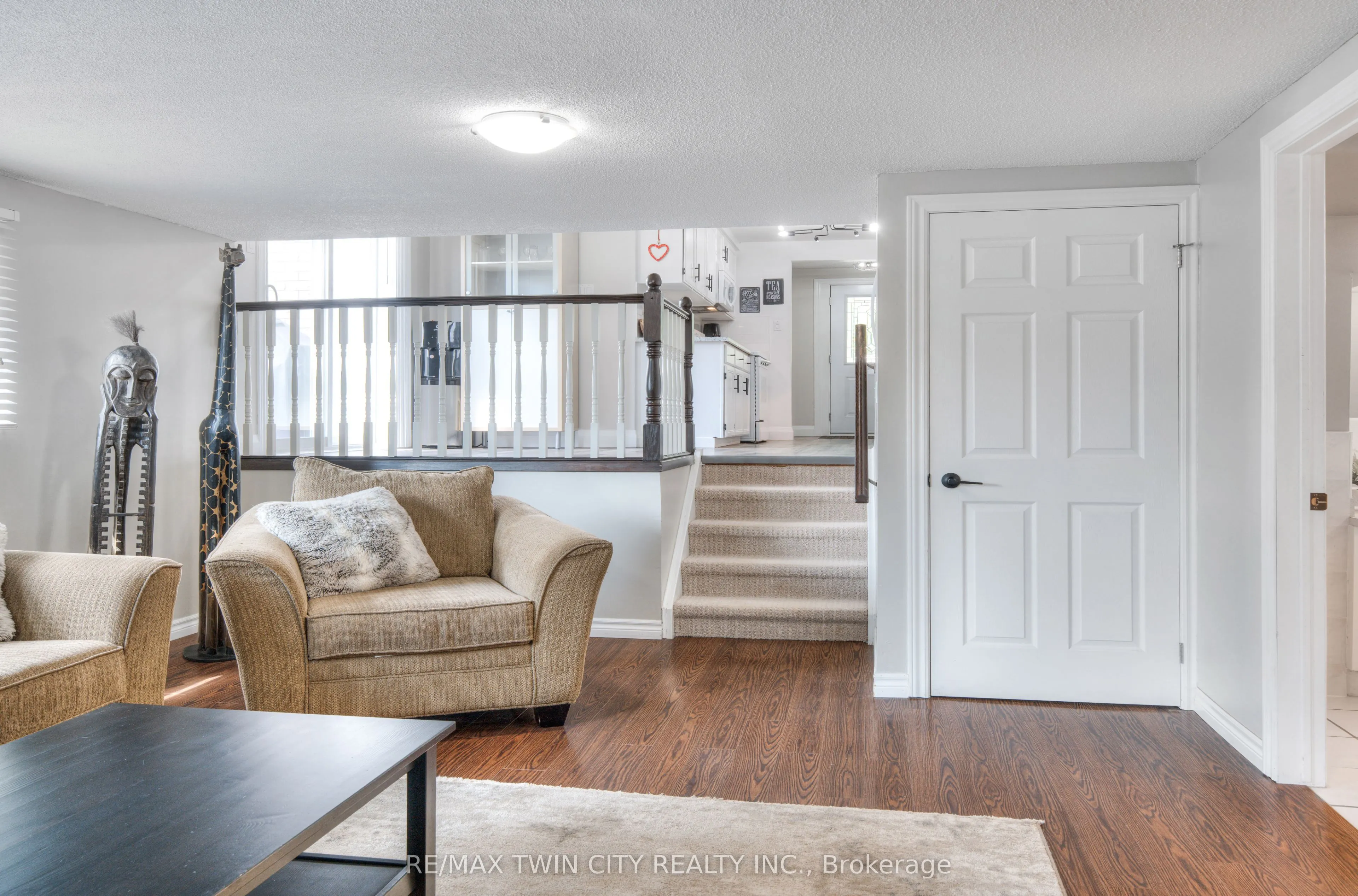 27 Wheatfield Crescent