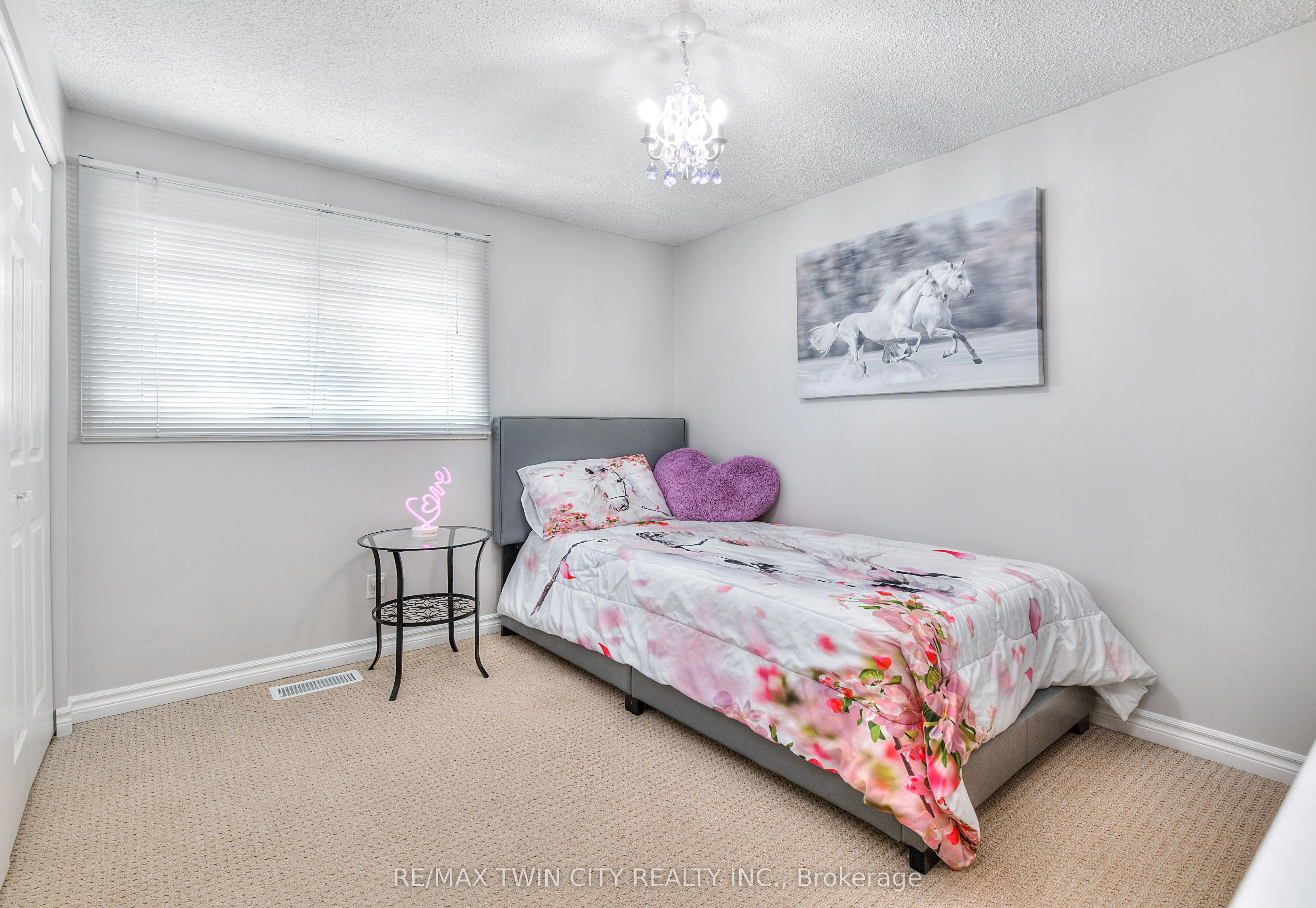 27 Wheatfield Crescent