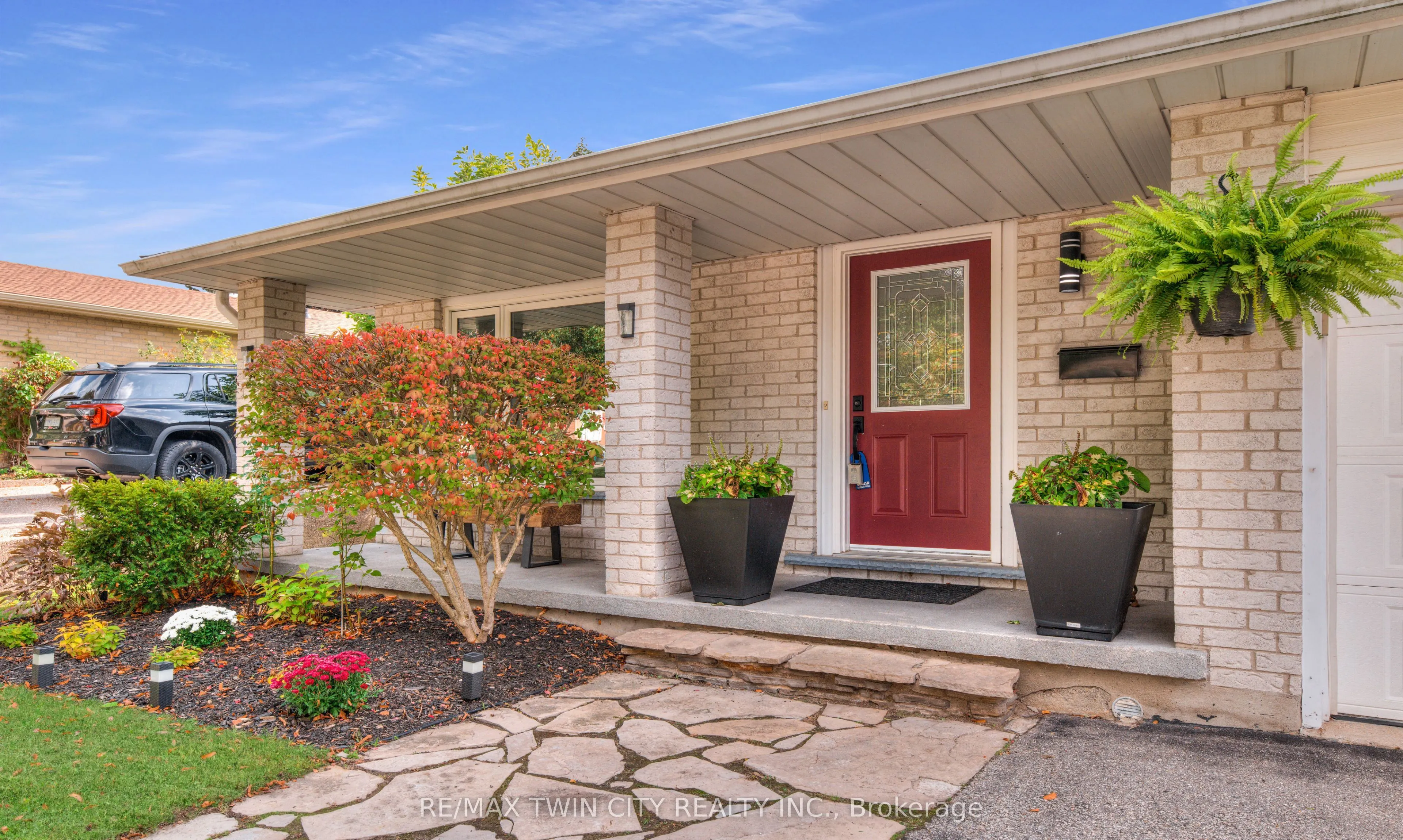 27 Wheatfield Crescent
