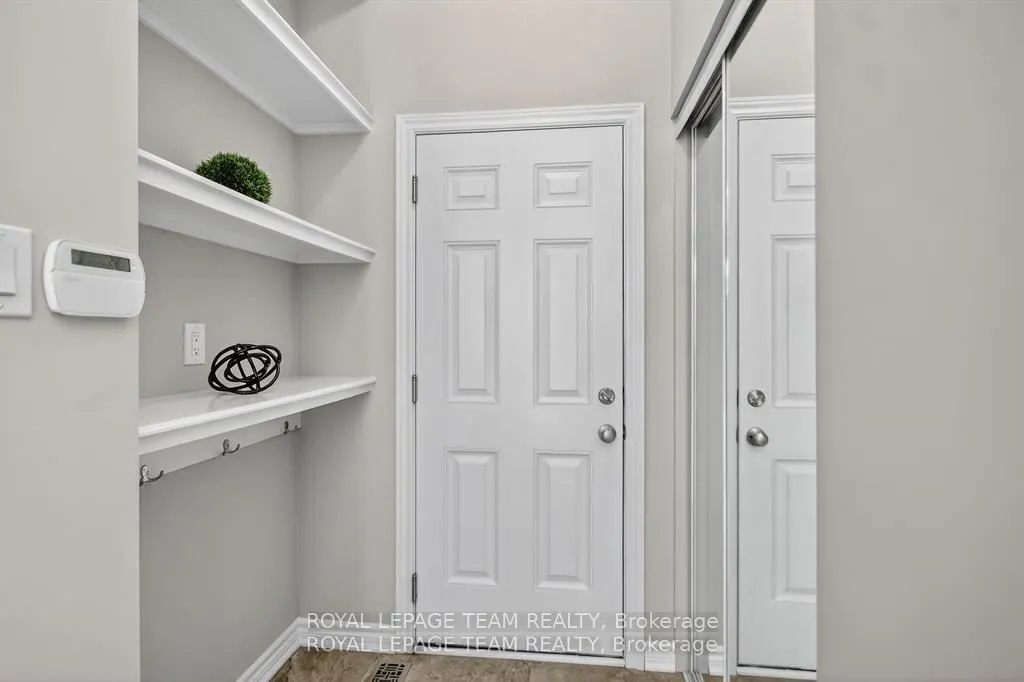 939 Whimbrel Way