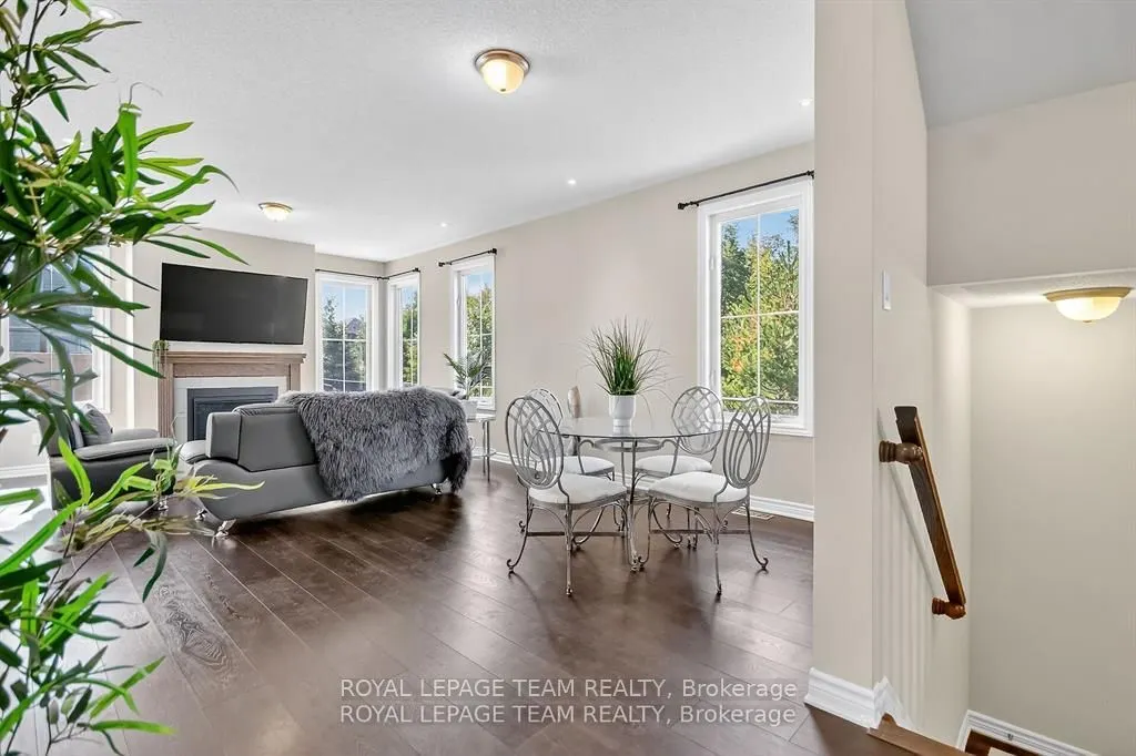 939 Whimbrel Way