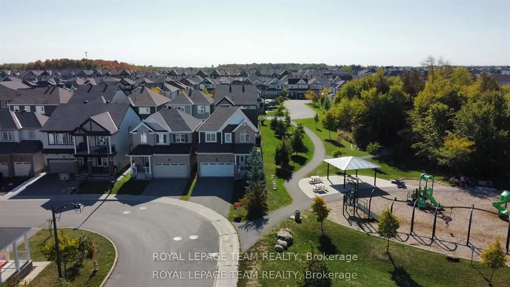 939 Whimbrel Way