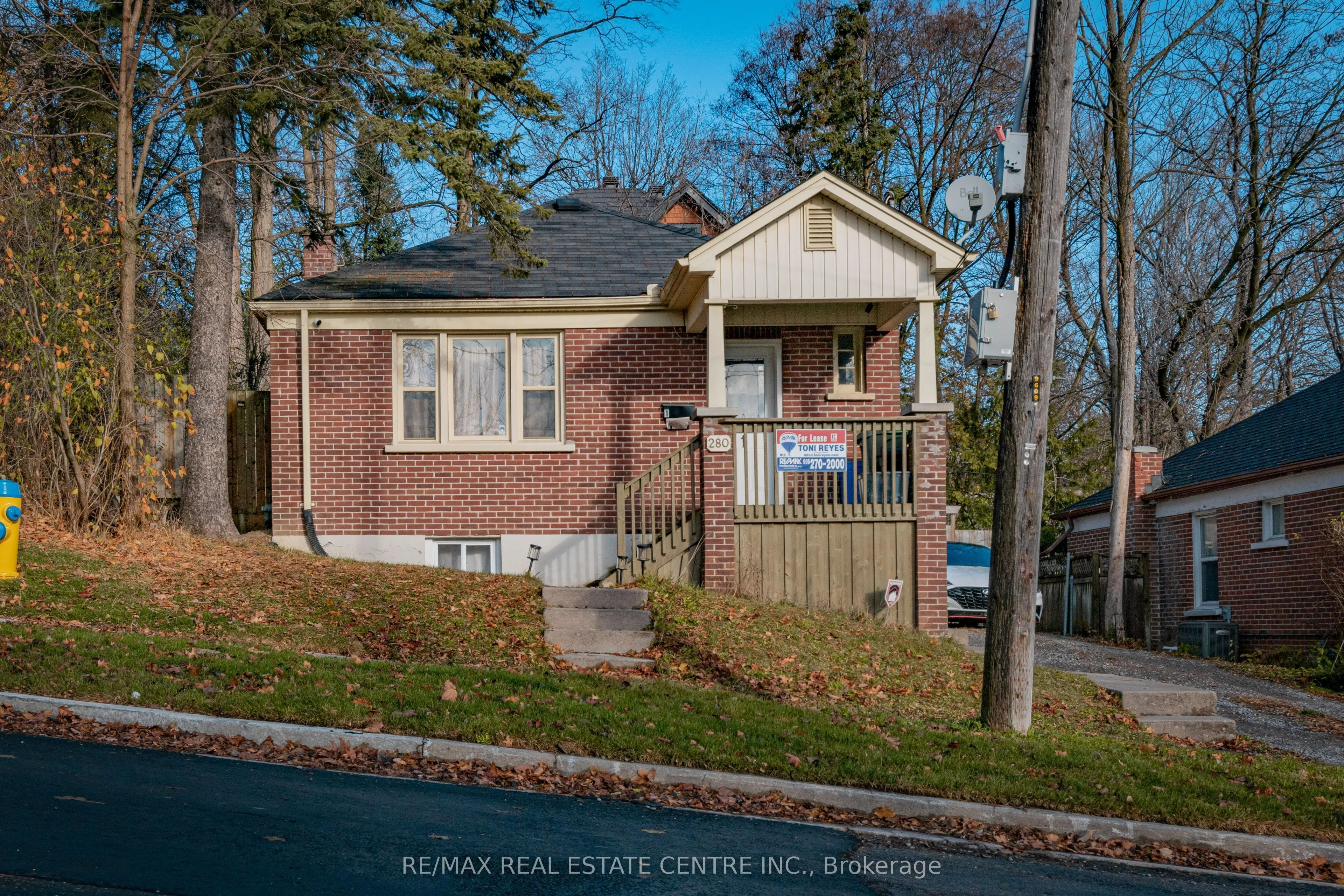 280 London Street, #Main/Upper