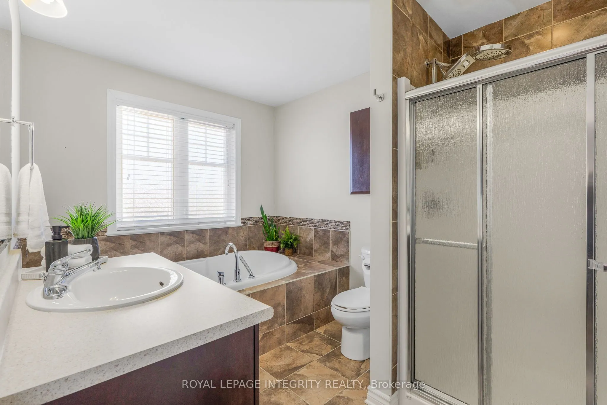 532 Rochefort Circle