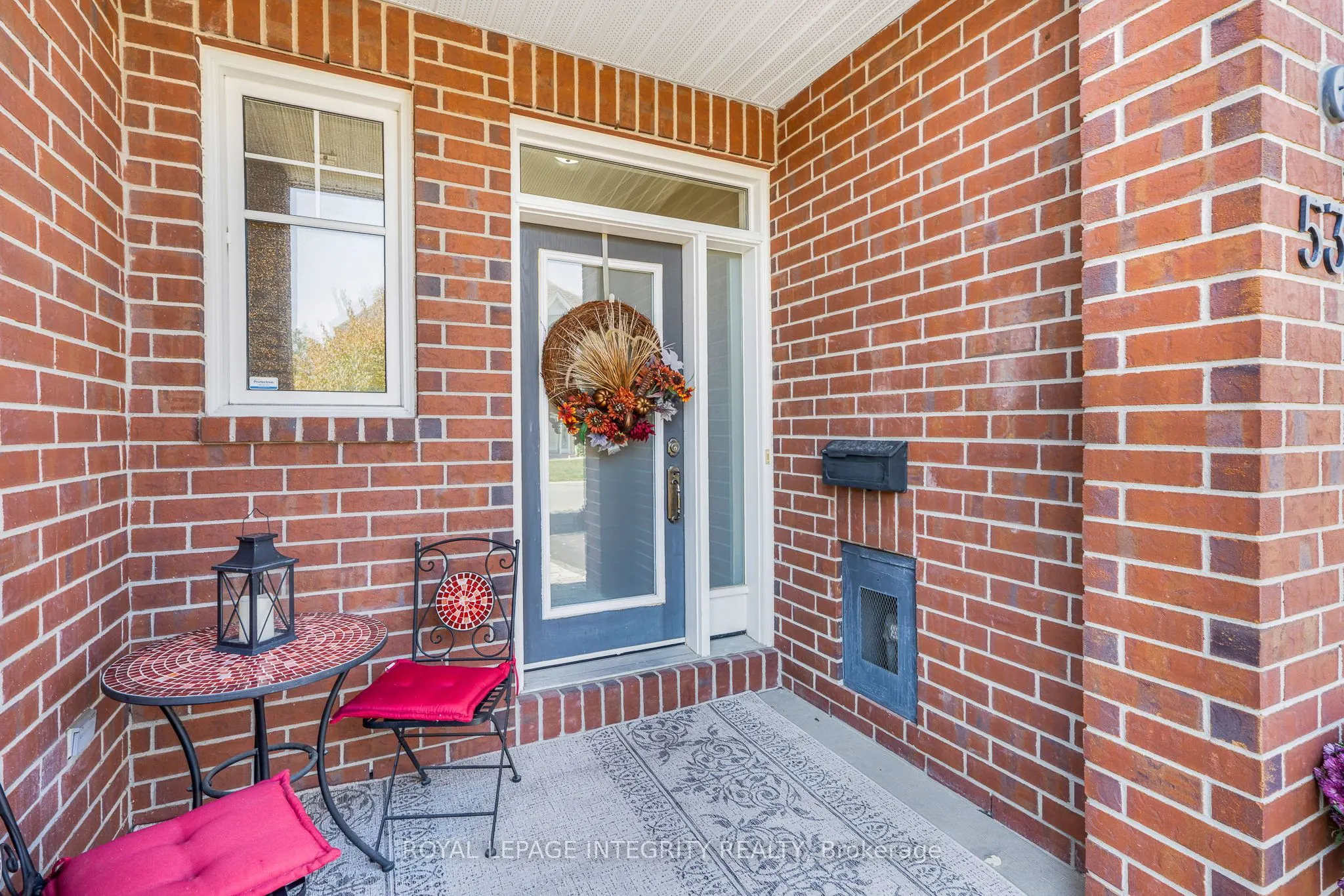 532 Rochefort Circle