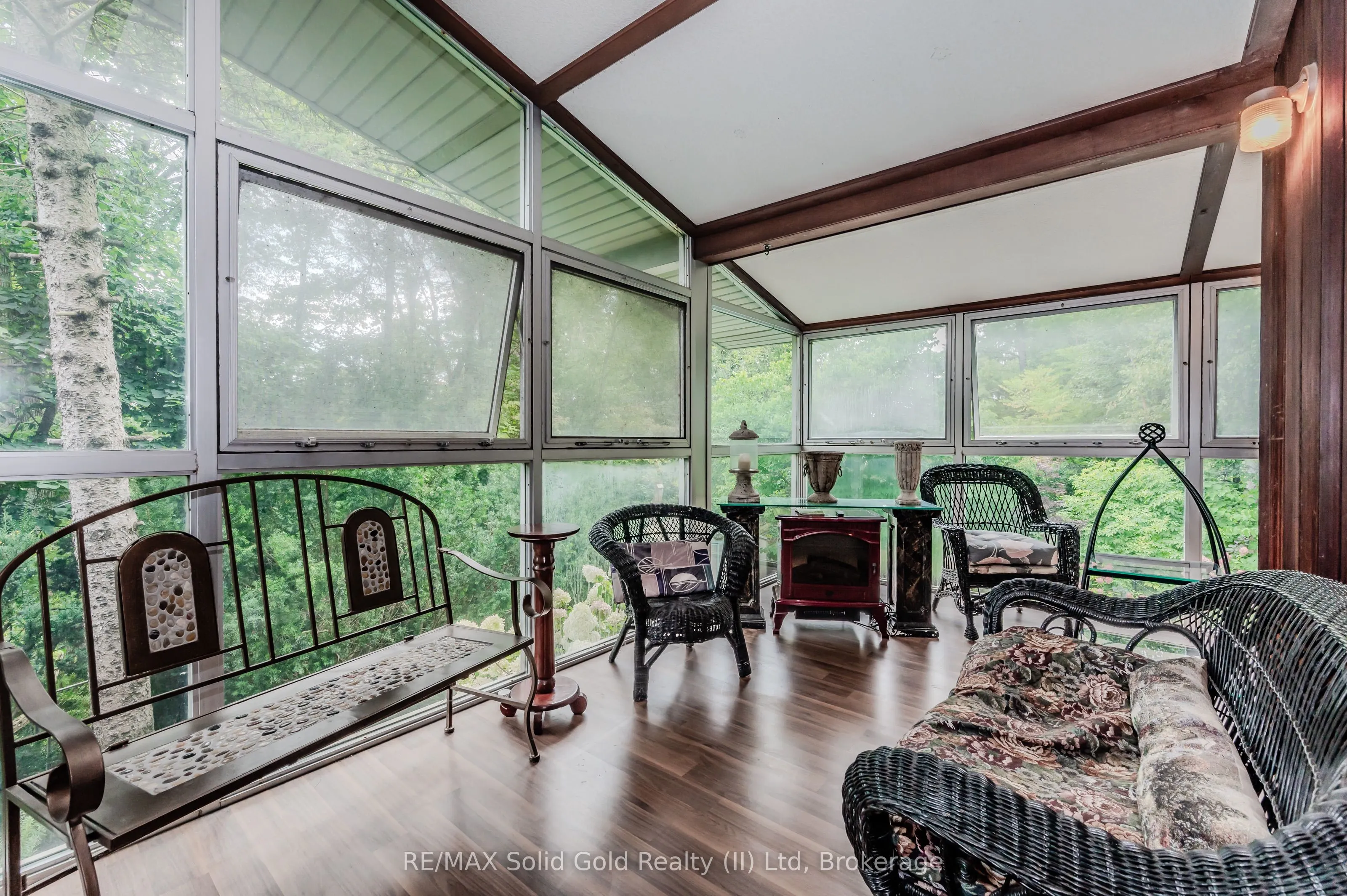 111 Grandview Drive