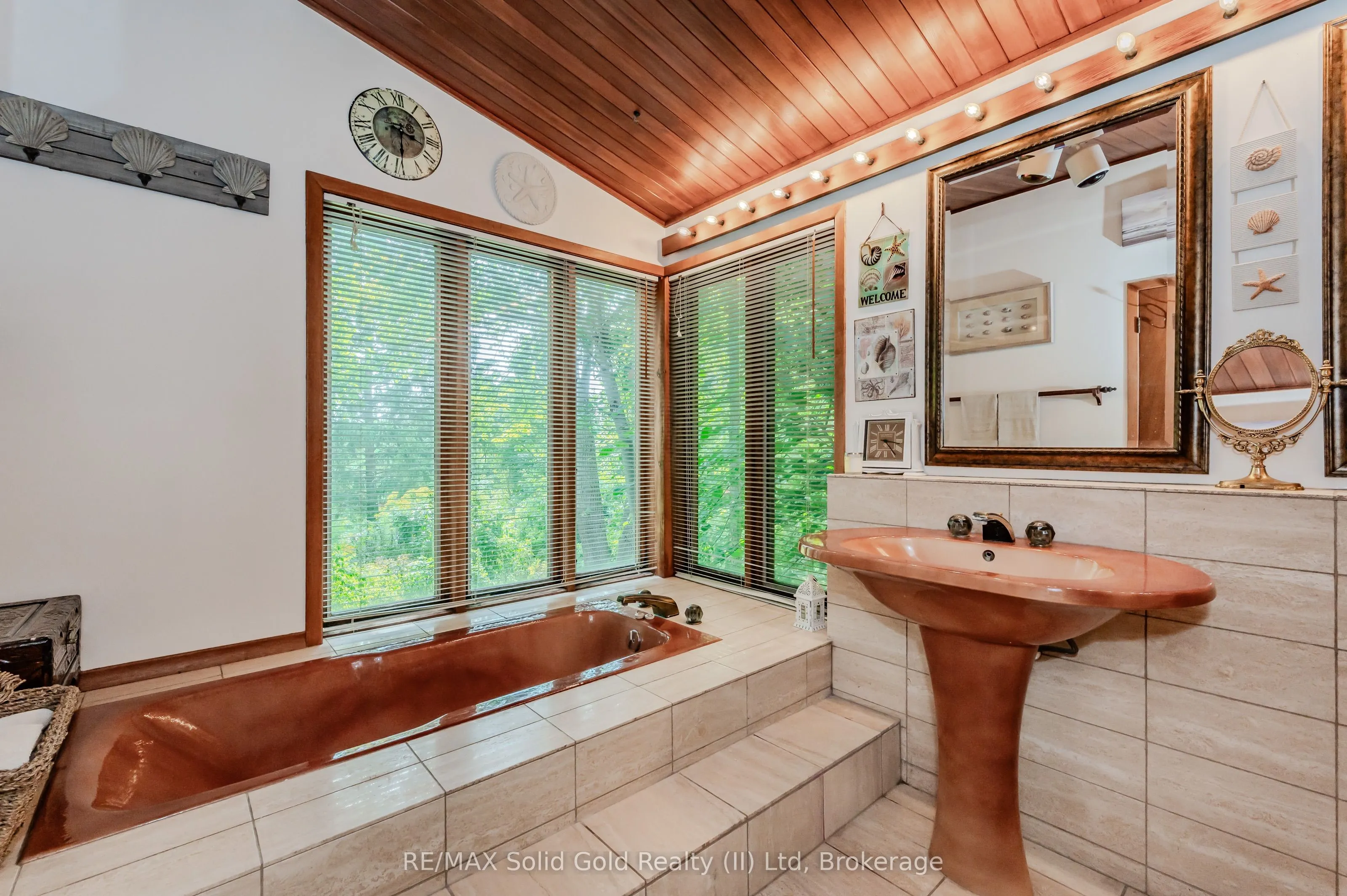 111 Grandview Drive
