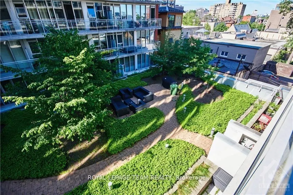 349 MCLEOD Street, #820