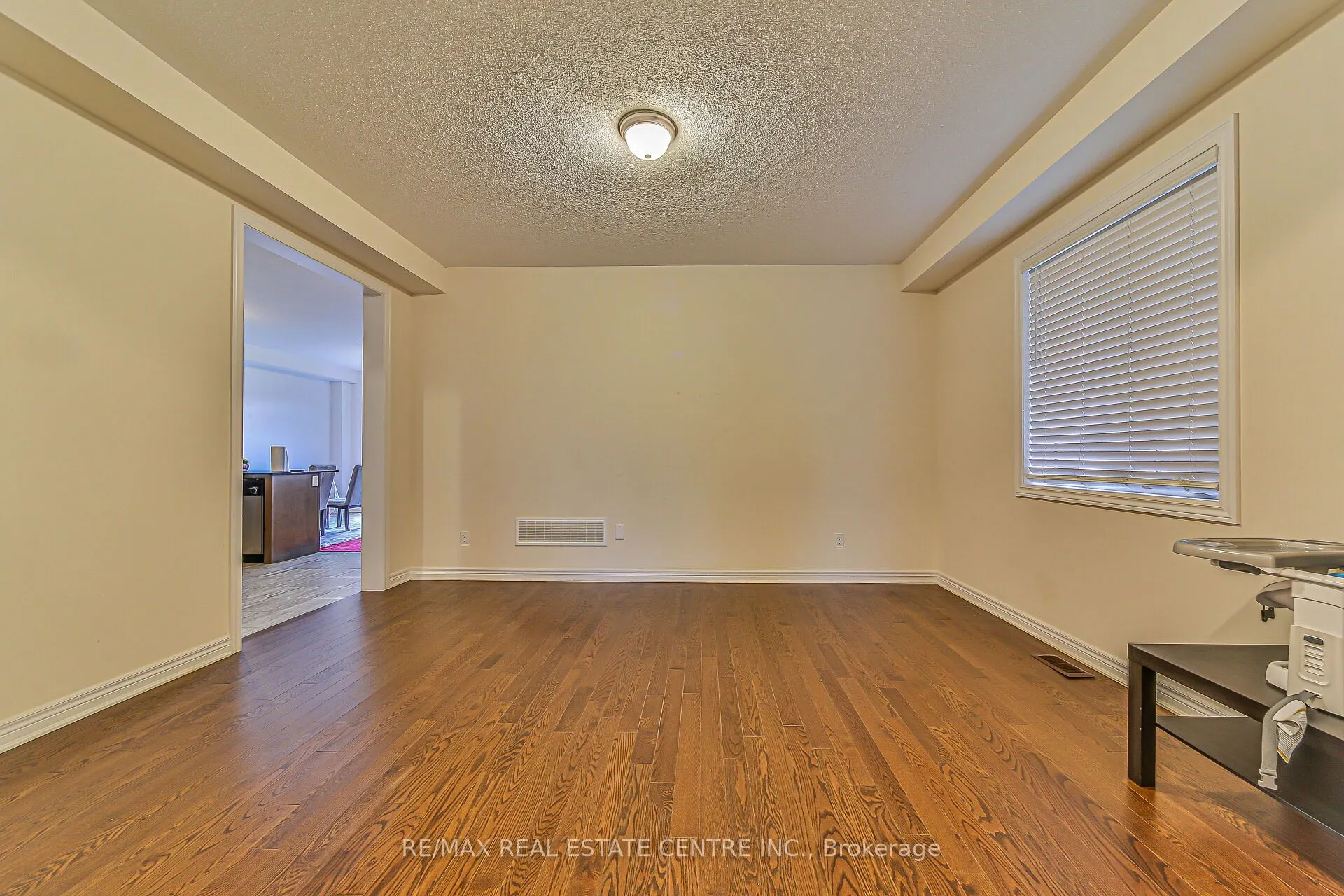 85 Homestead Way