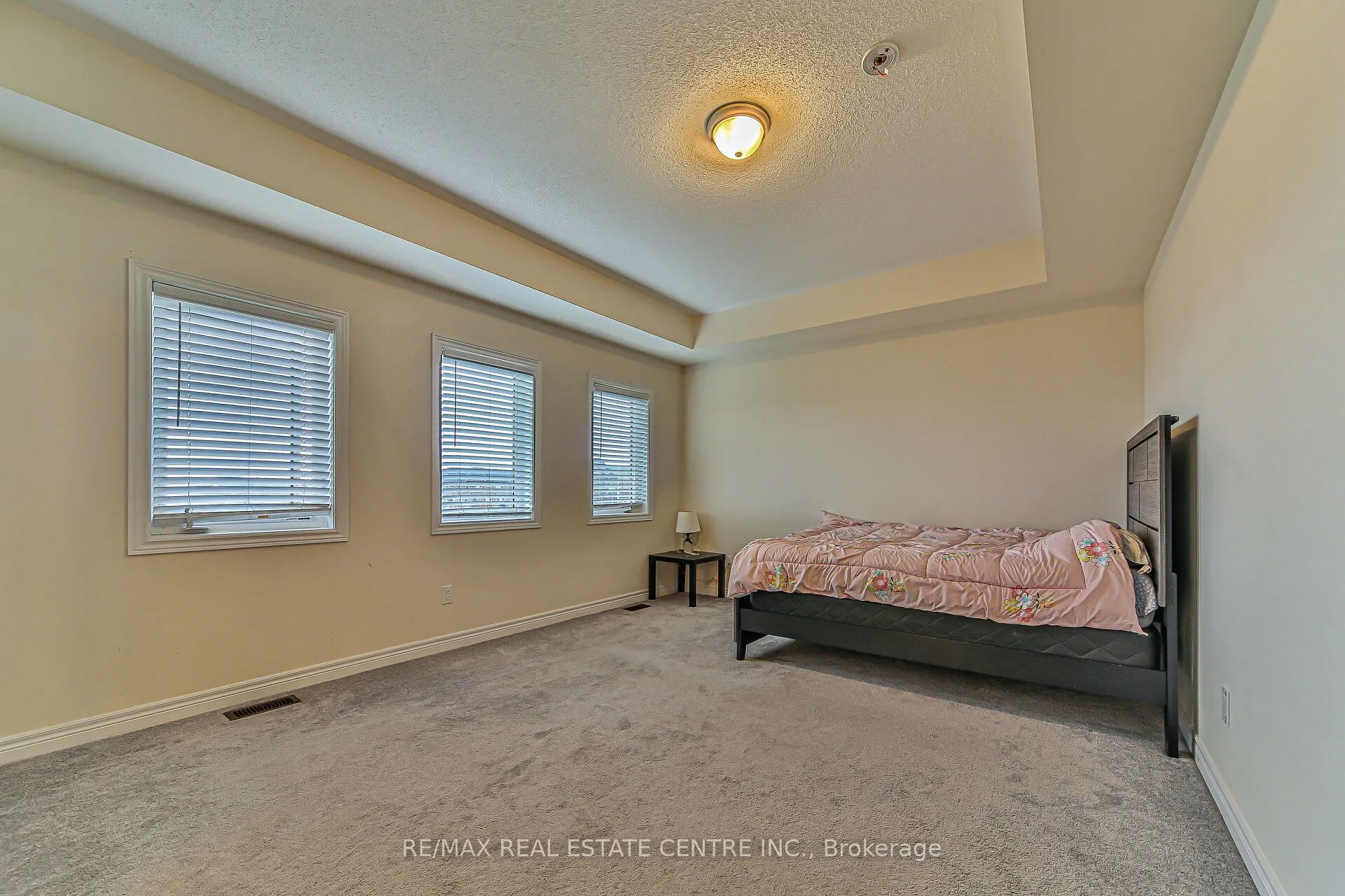85 Homestead Way
