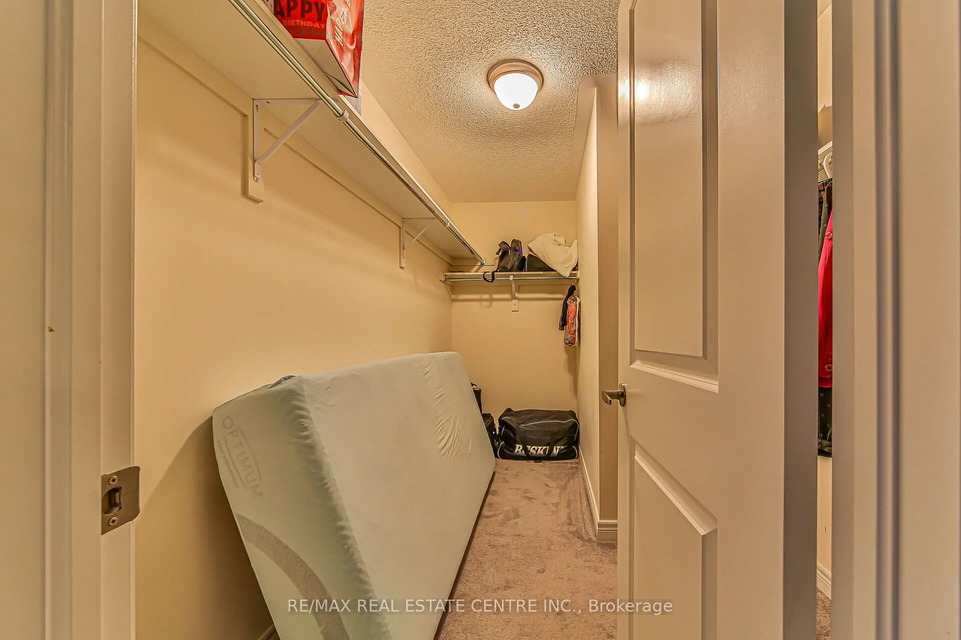 85 Homestead Way