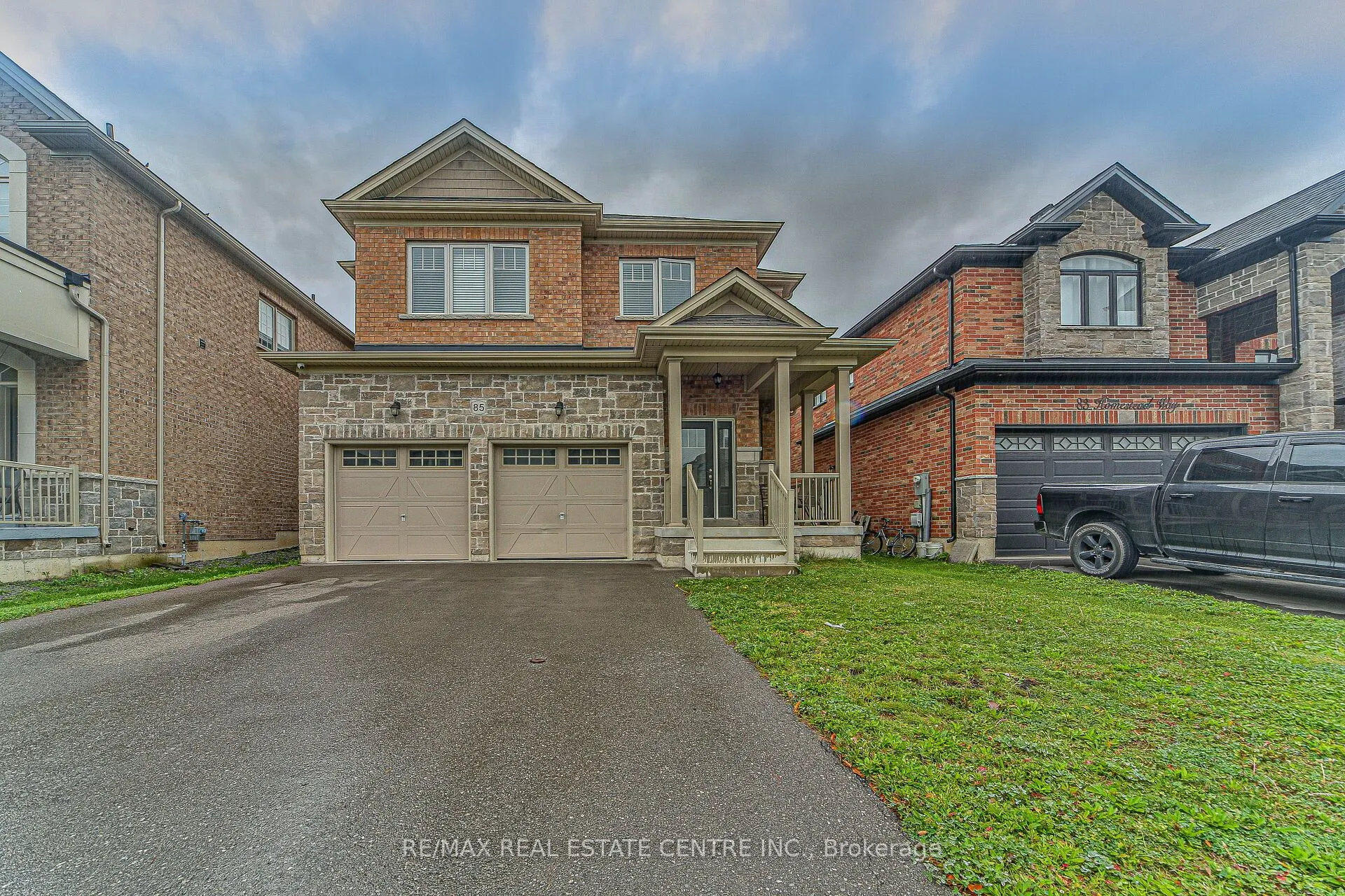 85 Homestead Way