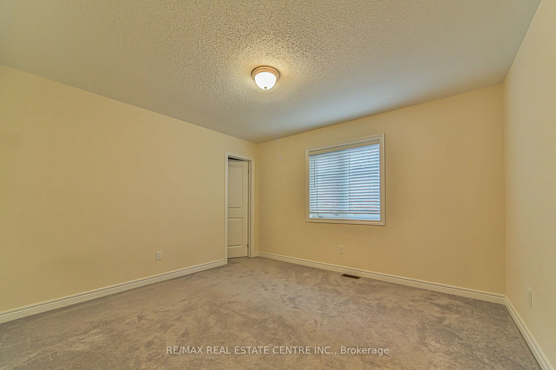 85 Homestead Way